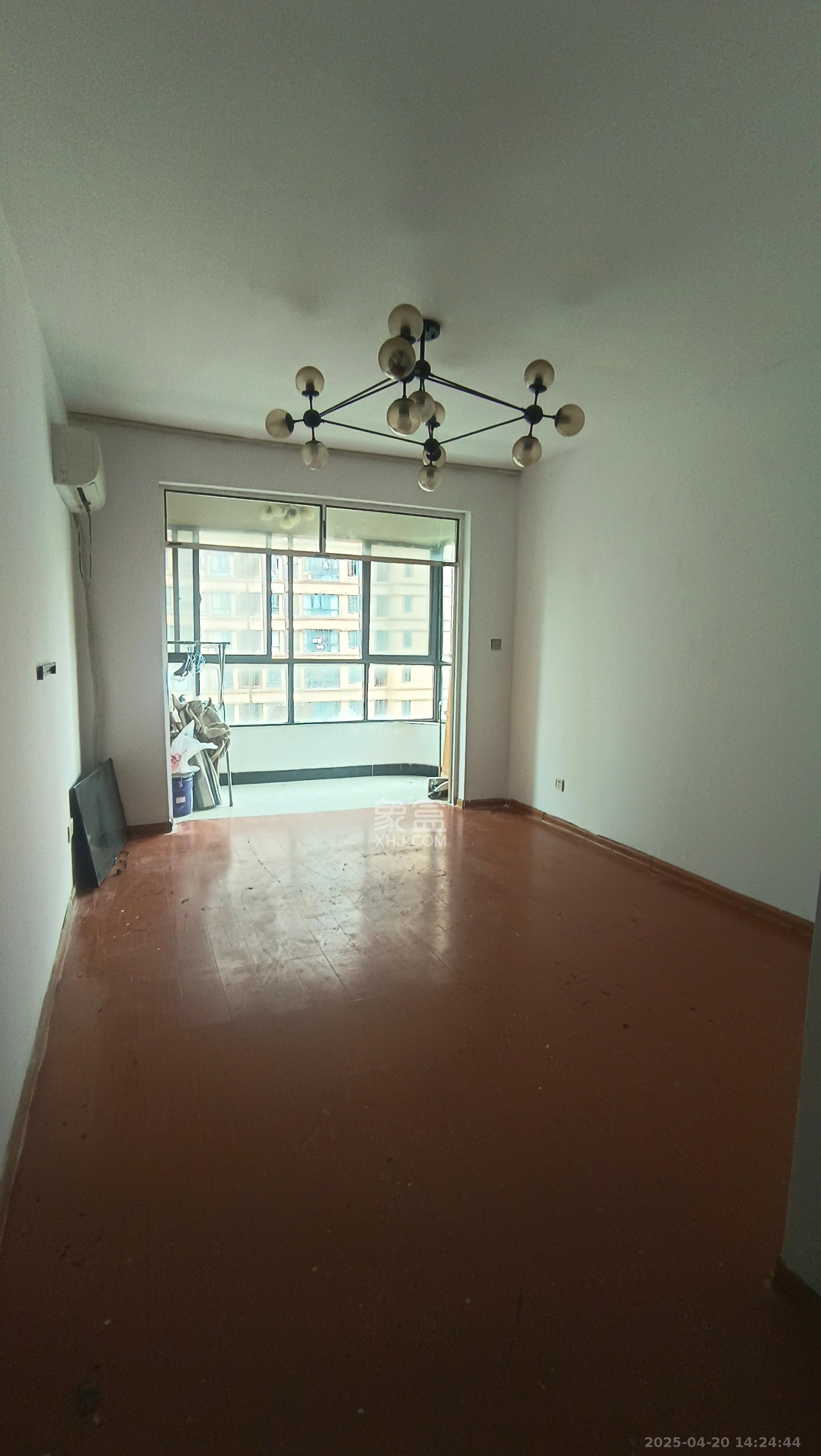 五矿万境水岸一期(万境水岸嘉苑) 2室2厅2卫 2400.0元/月 五矿万境水岸一期(万境水岸嘉苑) 2室2厅2卫 2400.0元/月室内图