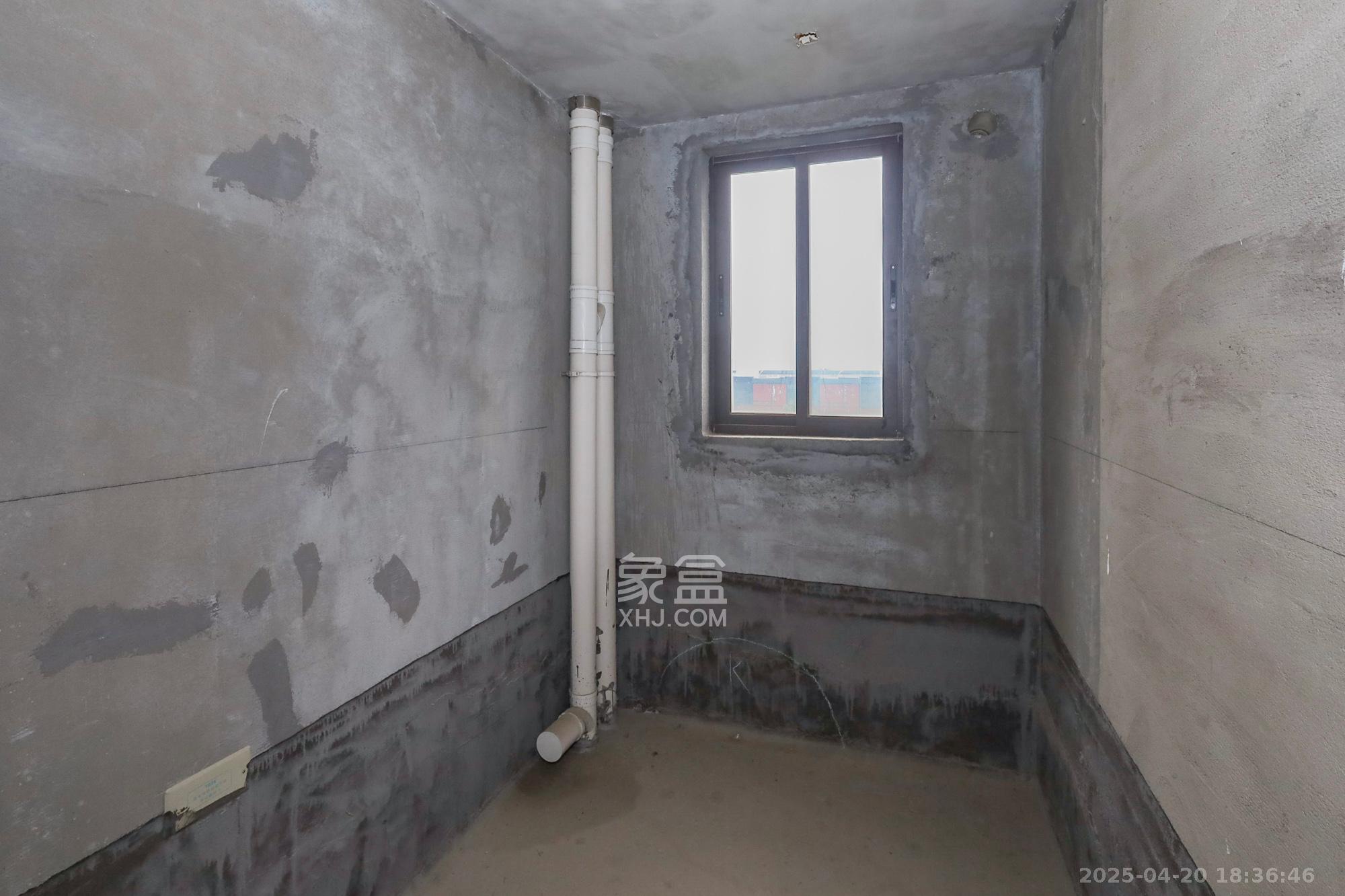 南山雍江汇（滨江国际新城）  4室2厅1卫    209.0万卫生间