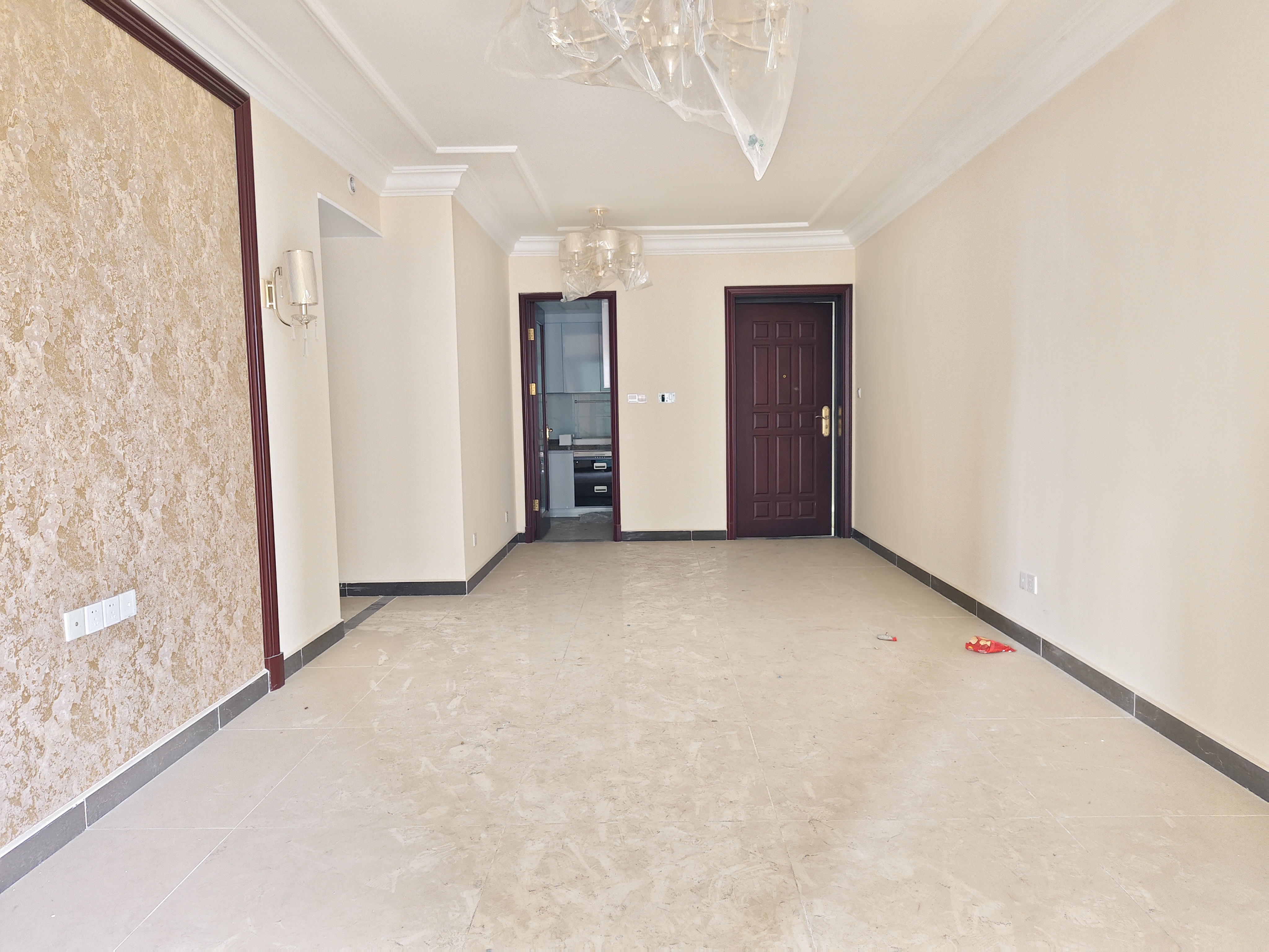 恒大绿洲 3室2厅2卫 1300.0元/月 恒大绿洲 3室2厅2卫 1300.0元/月户型图