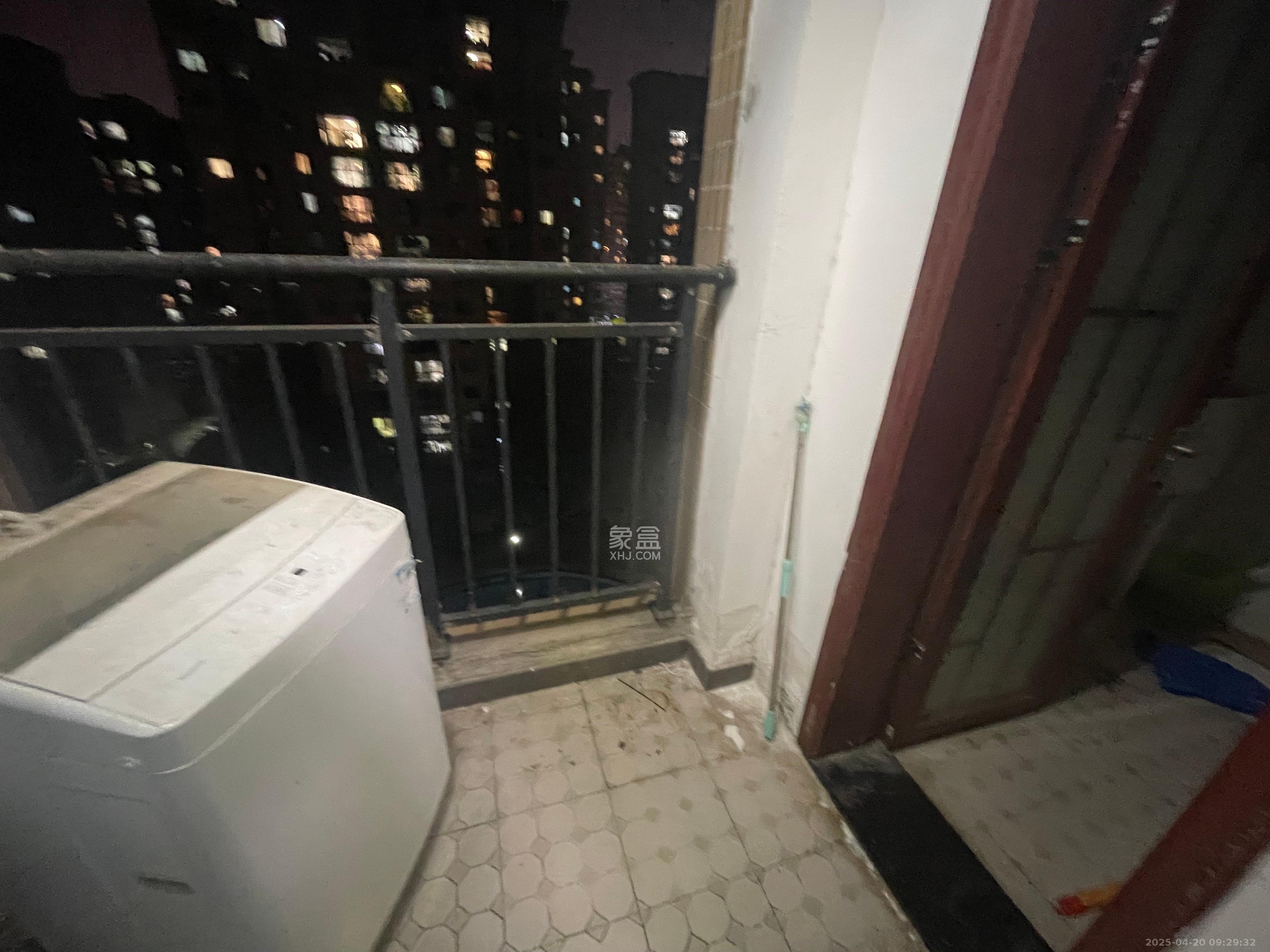 才子嘉都 4室2厅2卫 2300.0元/月 才子嘉都 4室2厅2卫 2300.0元/月室内图