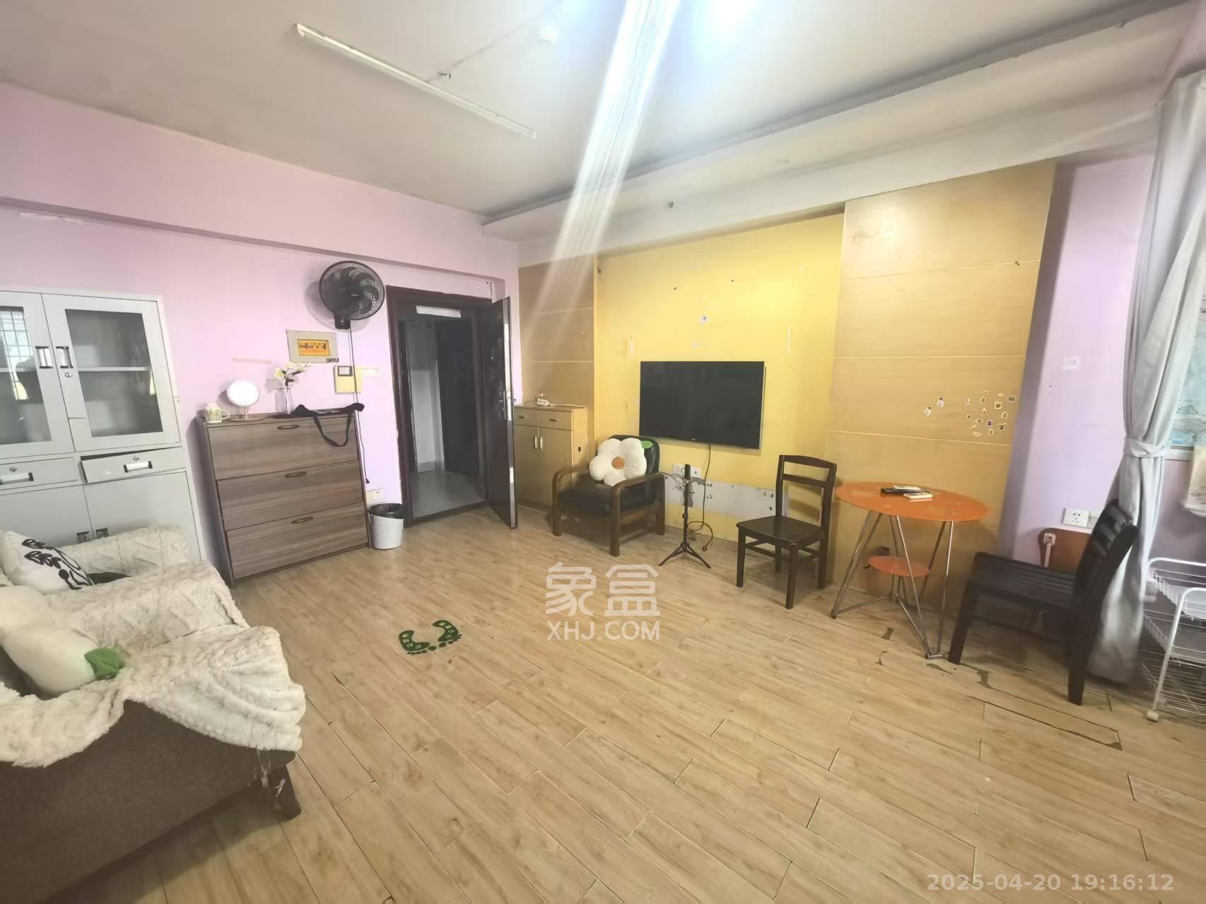 香颂国际 2室1厅1卫 1500.0元/月 香颂国际 2室1厅1卫 1500.0元/月室内图