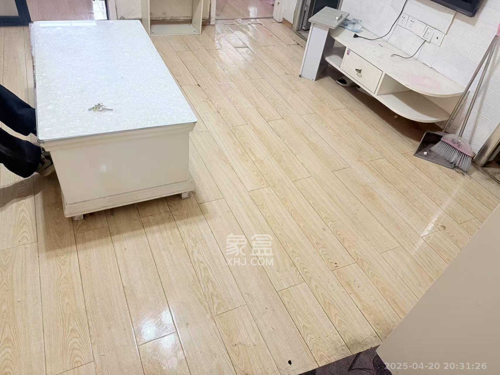 中江佳境天成  2室1厅1卫   2000.00元/月室内图