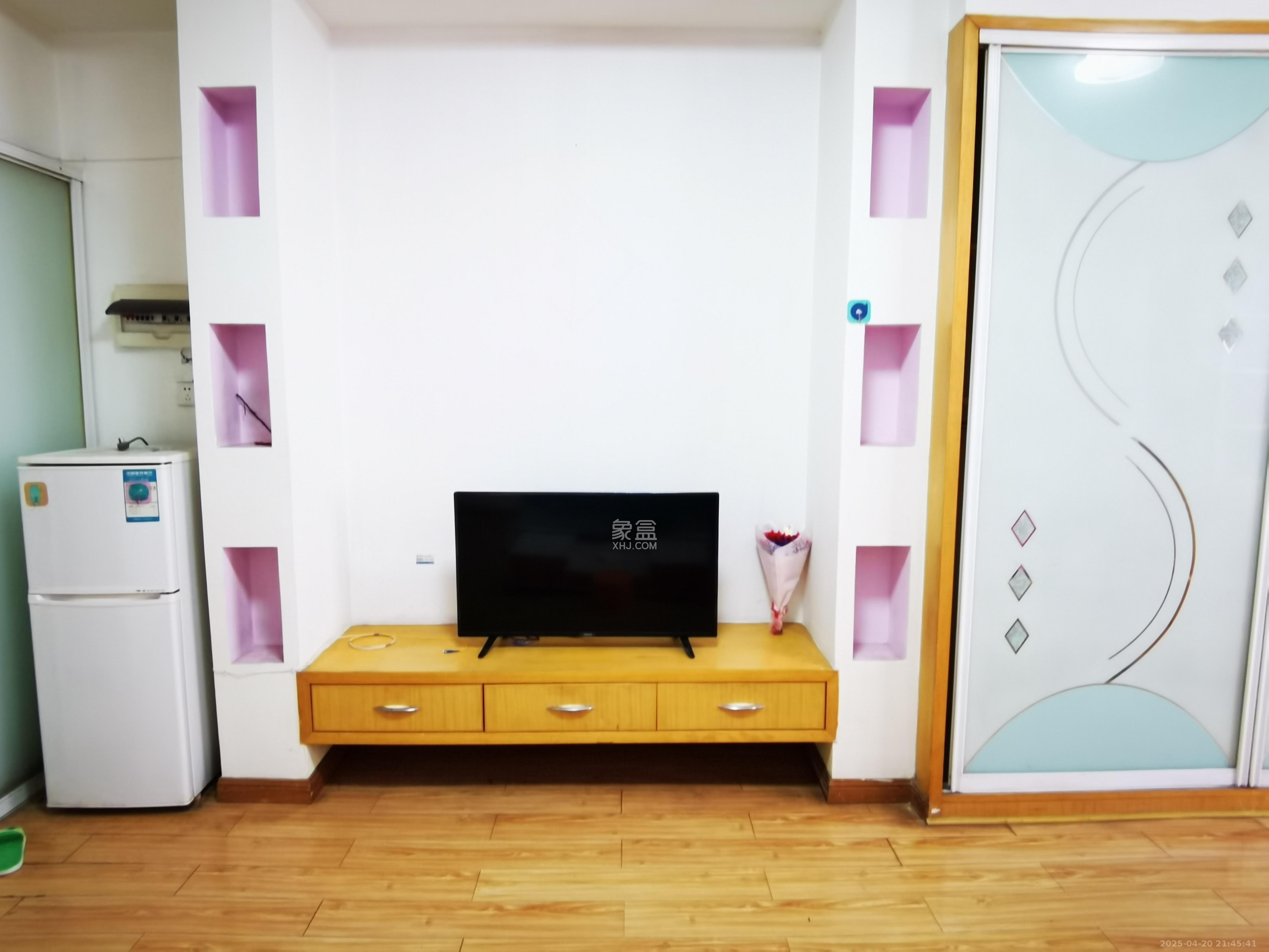 湘聚大厦  1室1厅1卫   1600.00元/月室内图