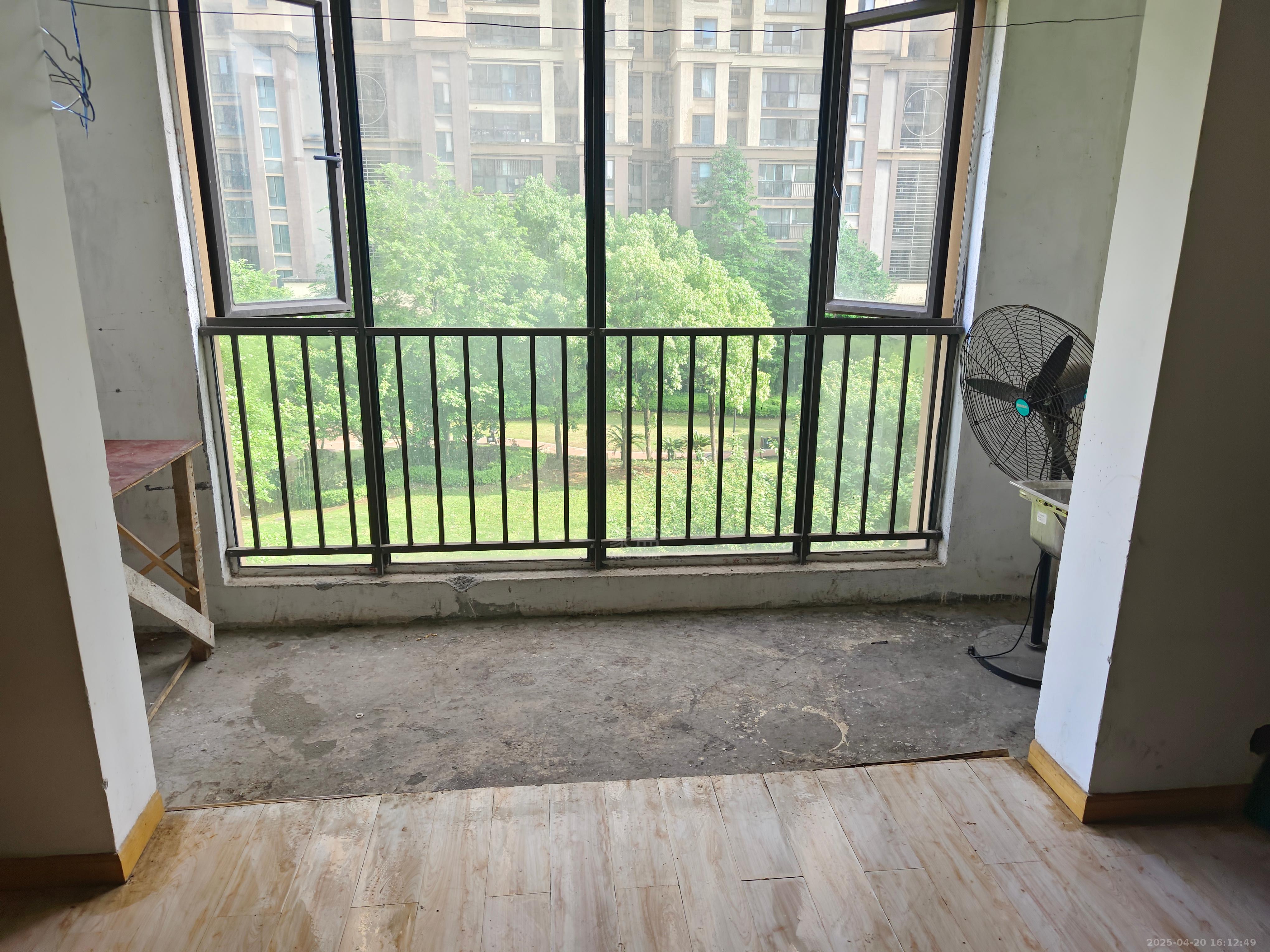 佳兆业金域天下二期 3室0厅0卫 1400.0元/月 佳兆业金域天下二期 3室0厅0卫 1400.0元/月室内图