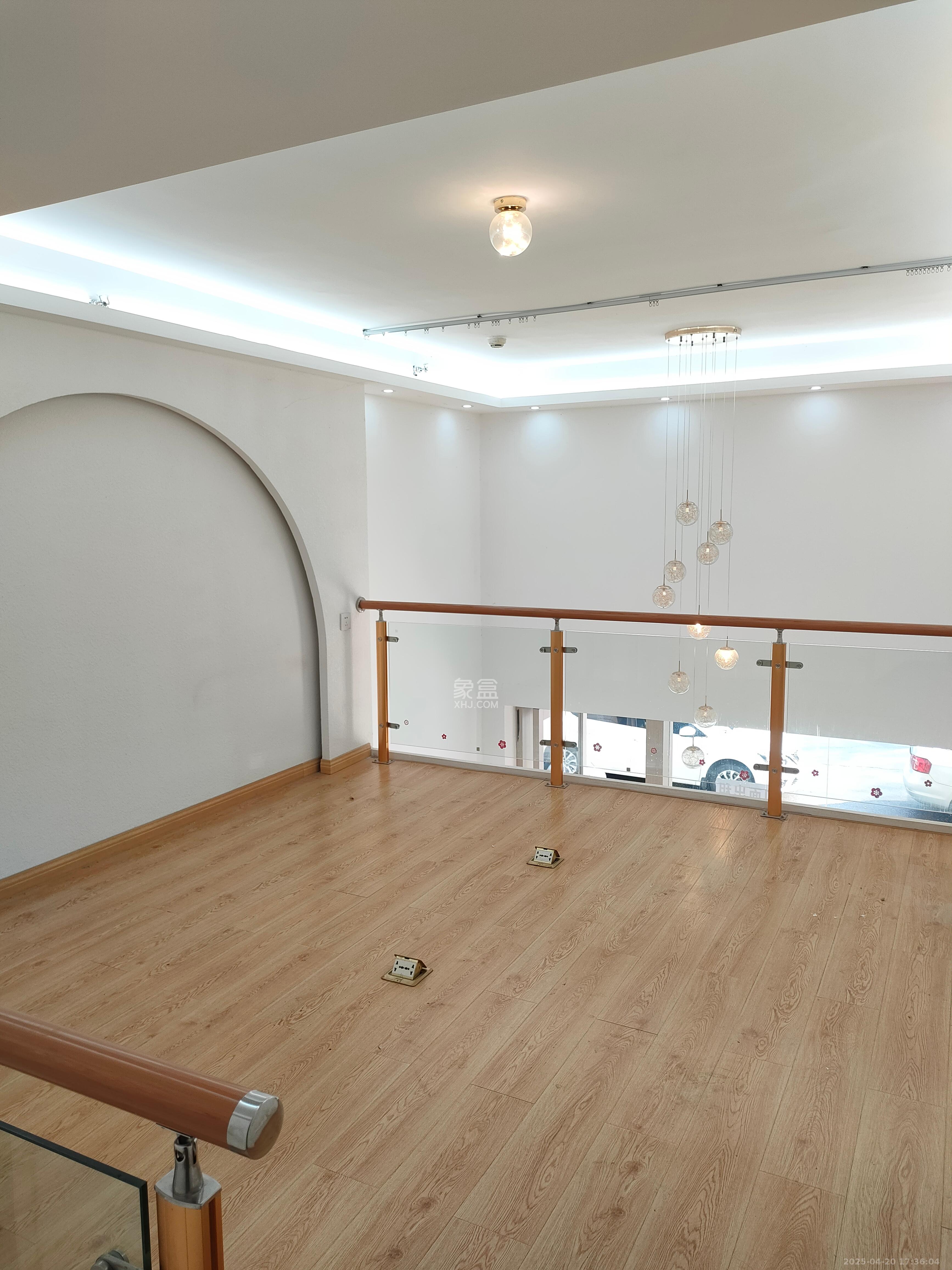 长房时代城   30.0㎡      6500.0元/月室内图