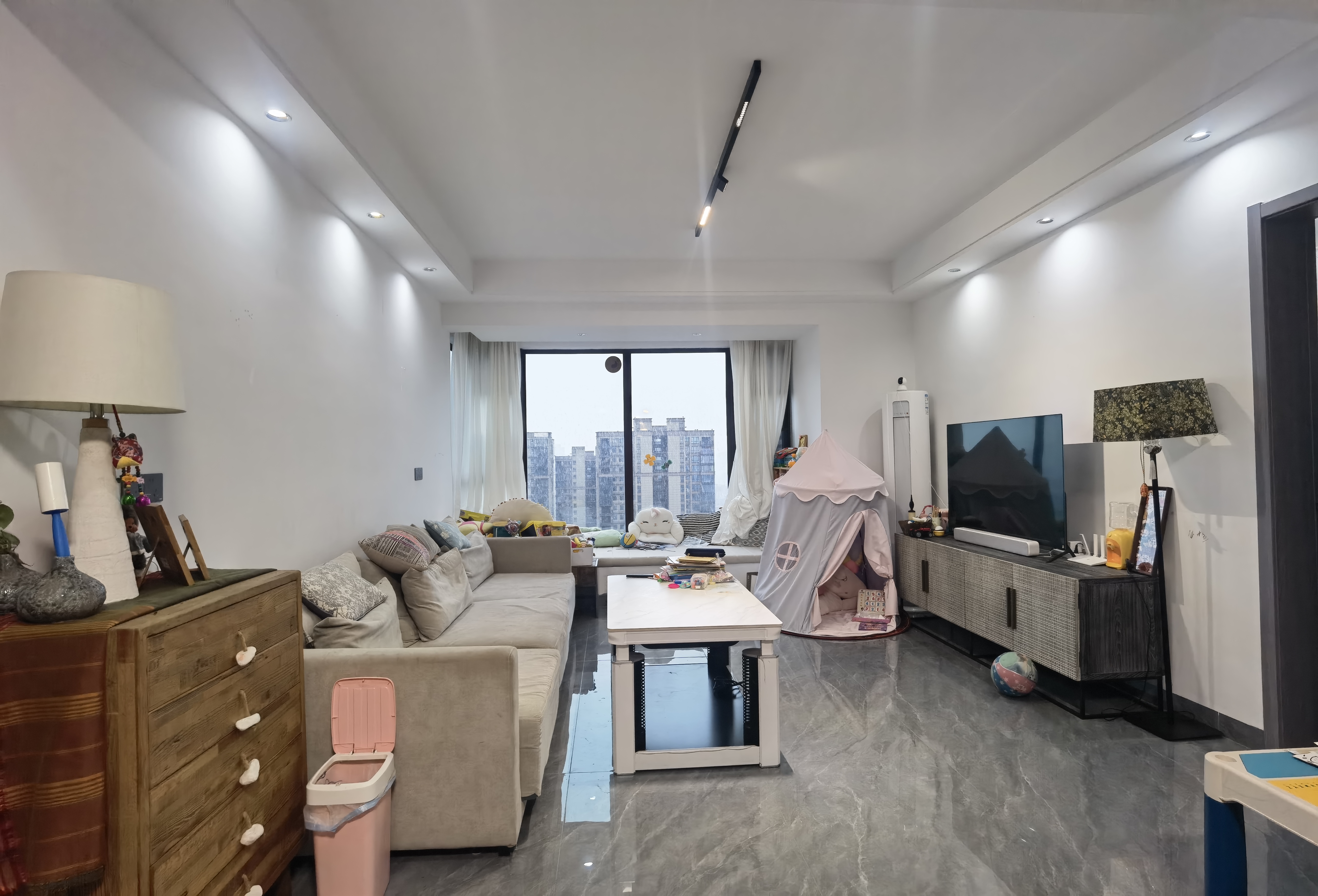 铂金汉宫  3室2厅2卫   72.80万户型图
