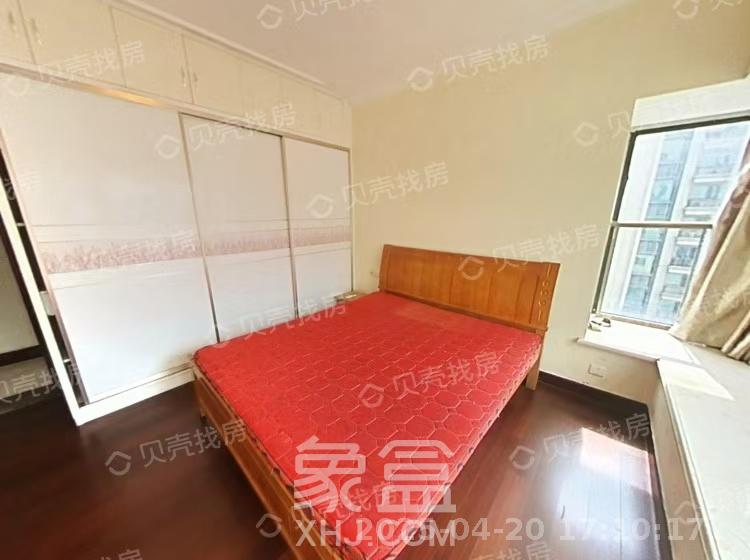恒大翡翠华庭  3室2厅1卫   2200.00元/月室内图