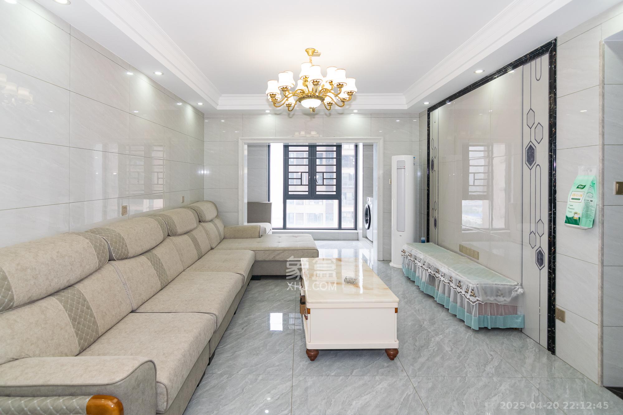 正荣财富中心  3室2厅1卫    75.0万 正荣财富中心  3室2厅1卫    75.0万