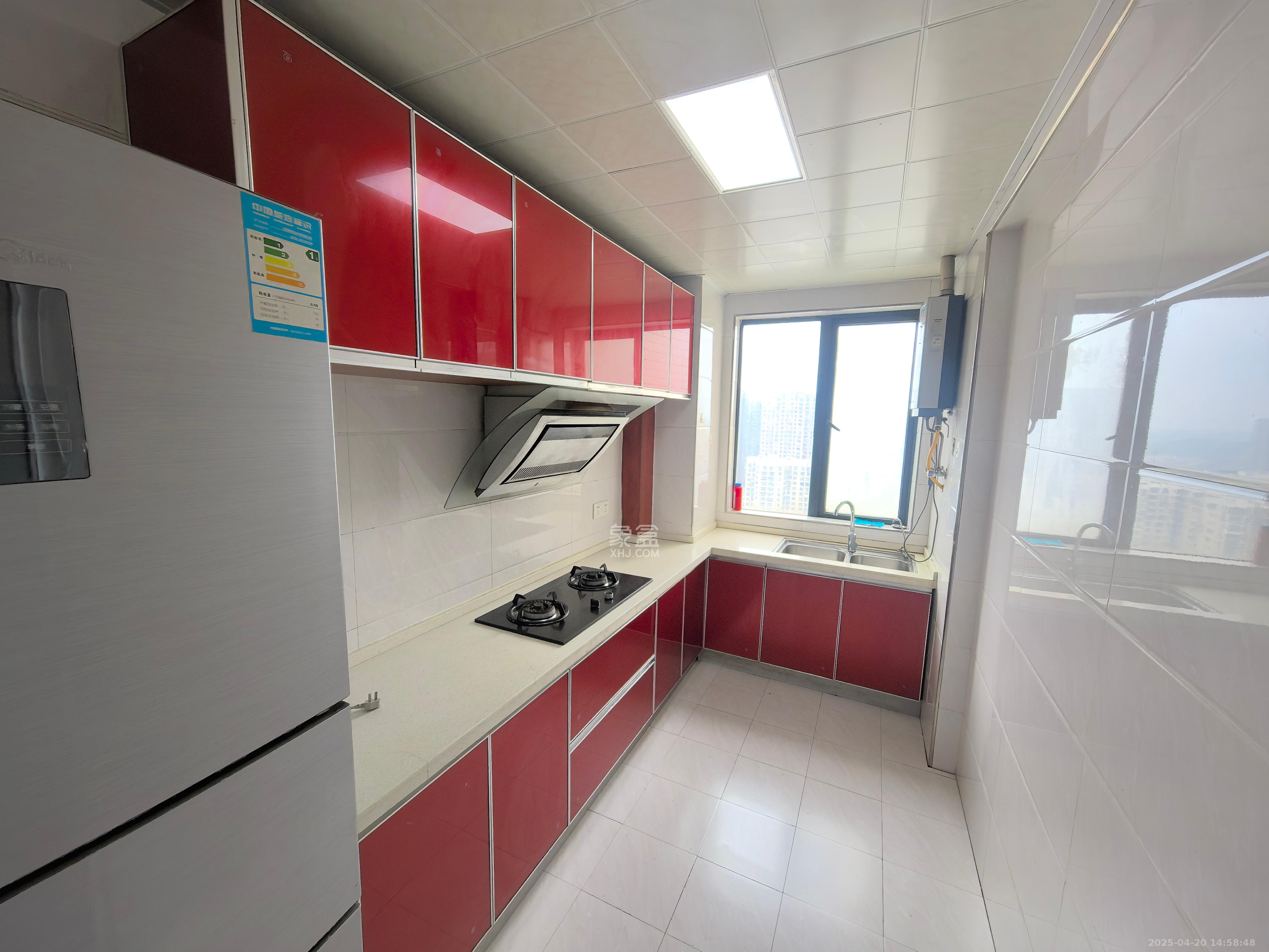 蓝山郡 4室2厅2卫 2500.0元/月 蓝山郡 4室2厅2卫 2500.0元/月室内图