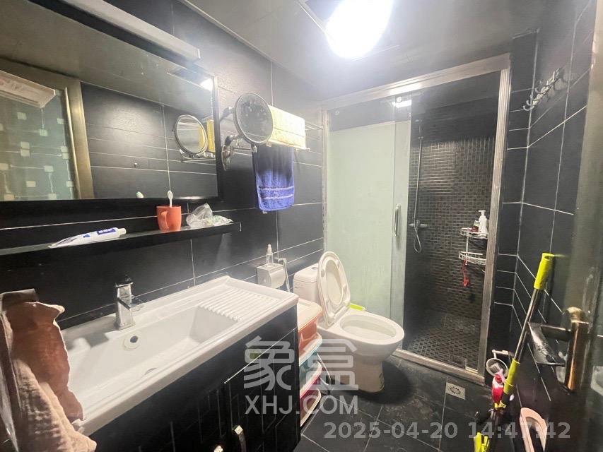 红树湾  2室2厅1卫   1850.00元/月室内图