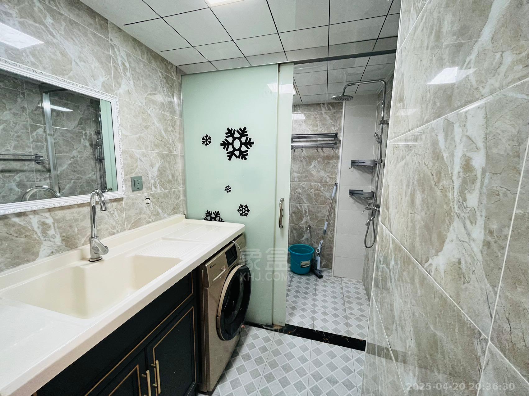 白金汉宫 1室1厅1卫 1600.0元/月 白金汉宫 1室1厅1卫 1600.0元/月室内图