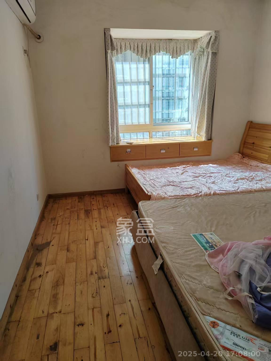 楚天世纪城东苑 2室2厅1卫 1600.0元/月 楚天世纪城东苑 2室2厅1卫 1600.0元/月室内图