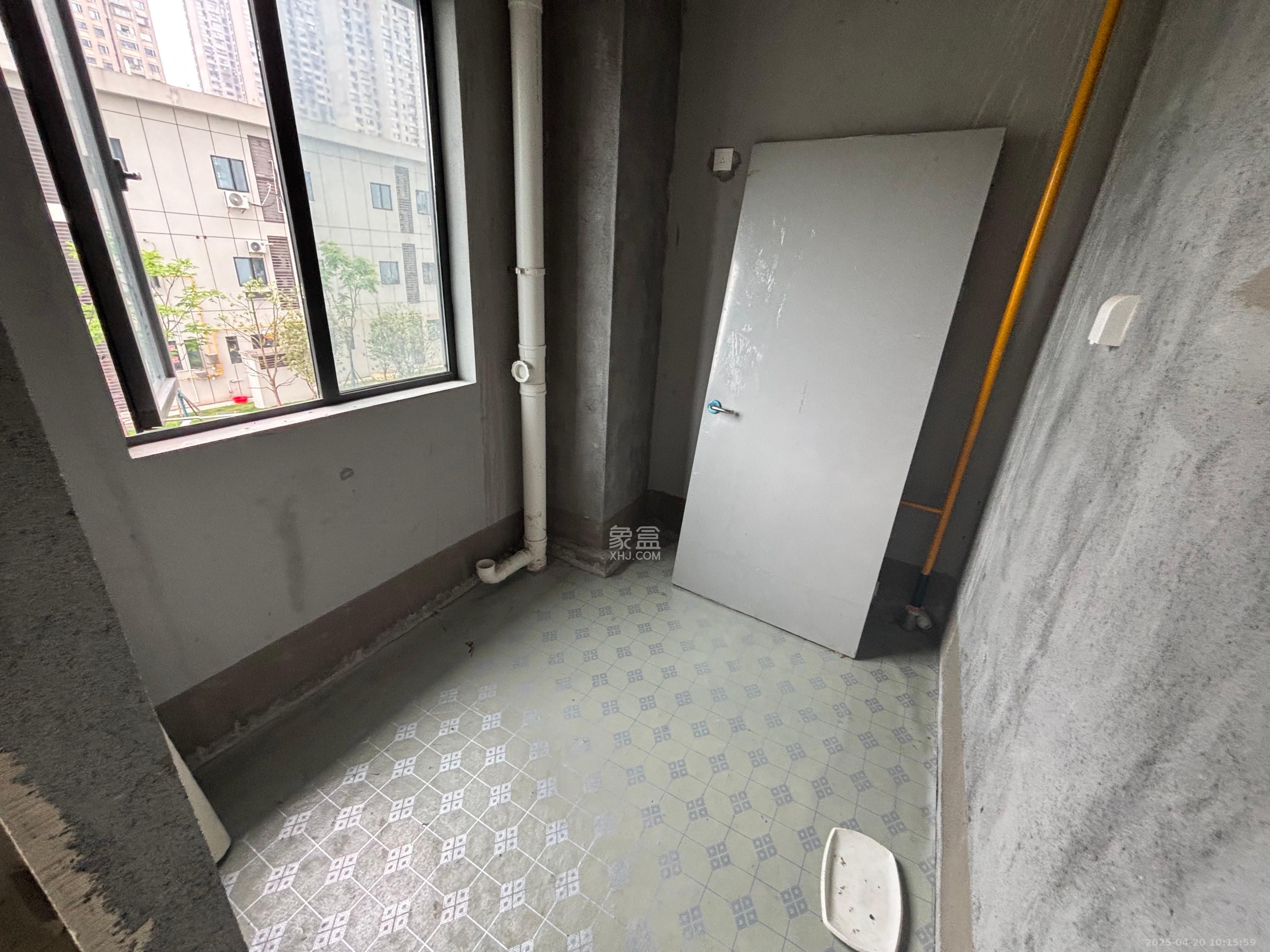 旭日嘉苑  2室1厅1卫   1000.00元/月室内图