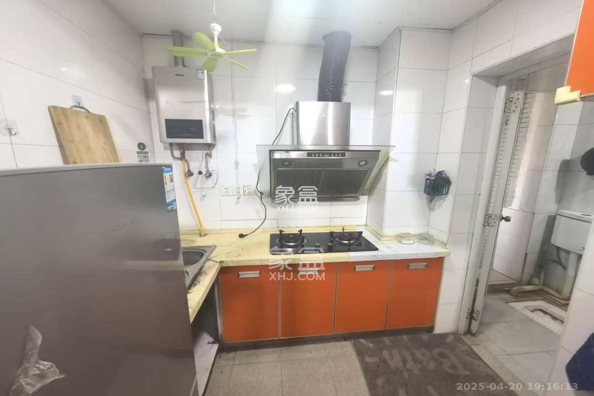 香颂国际 2室1厅1卫 1500.0元/月 香颂国际 2室1厅1卫 1500.0元/月室内图