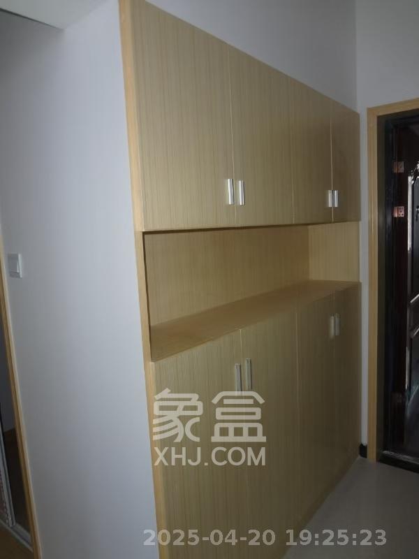 中房F联邦  2室1厅1卫   2000.00元/月室内图