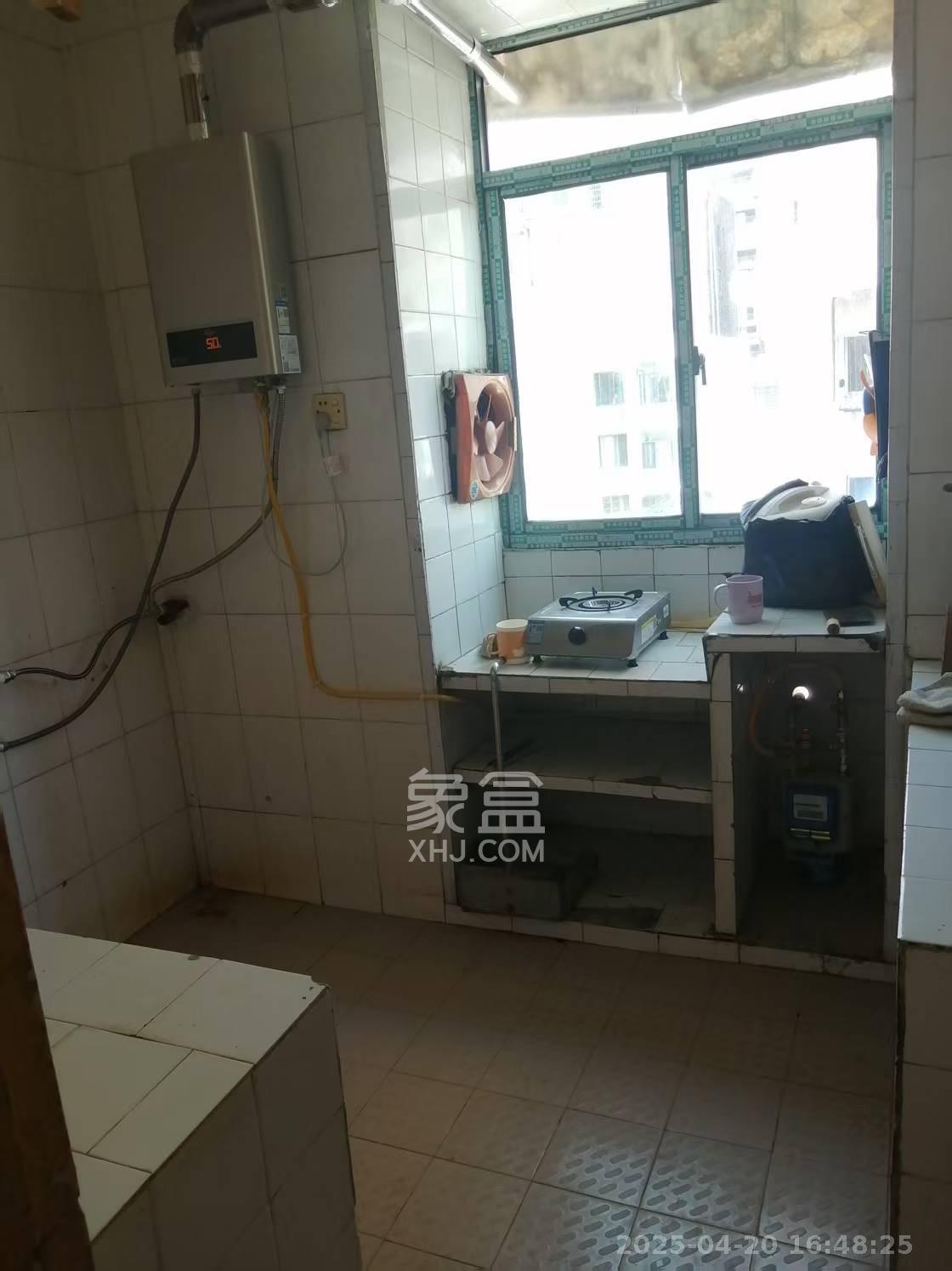 蒸菜街小区  3室1厅1卫   1300.00元/月室内图