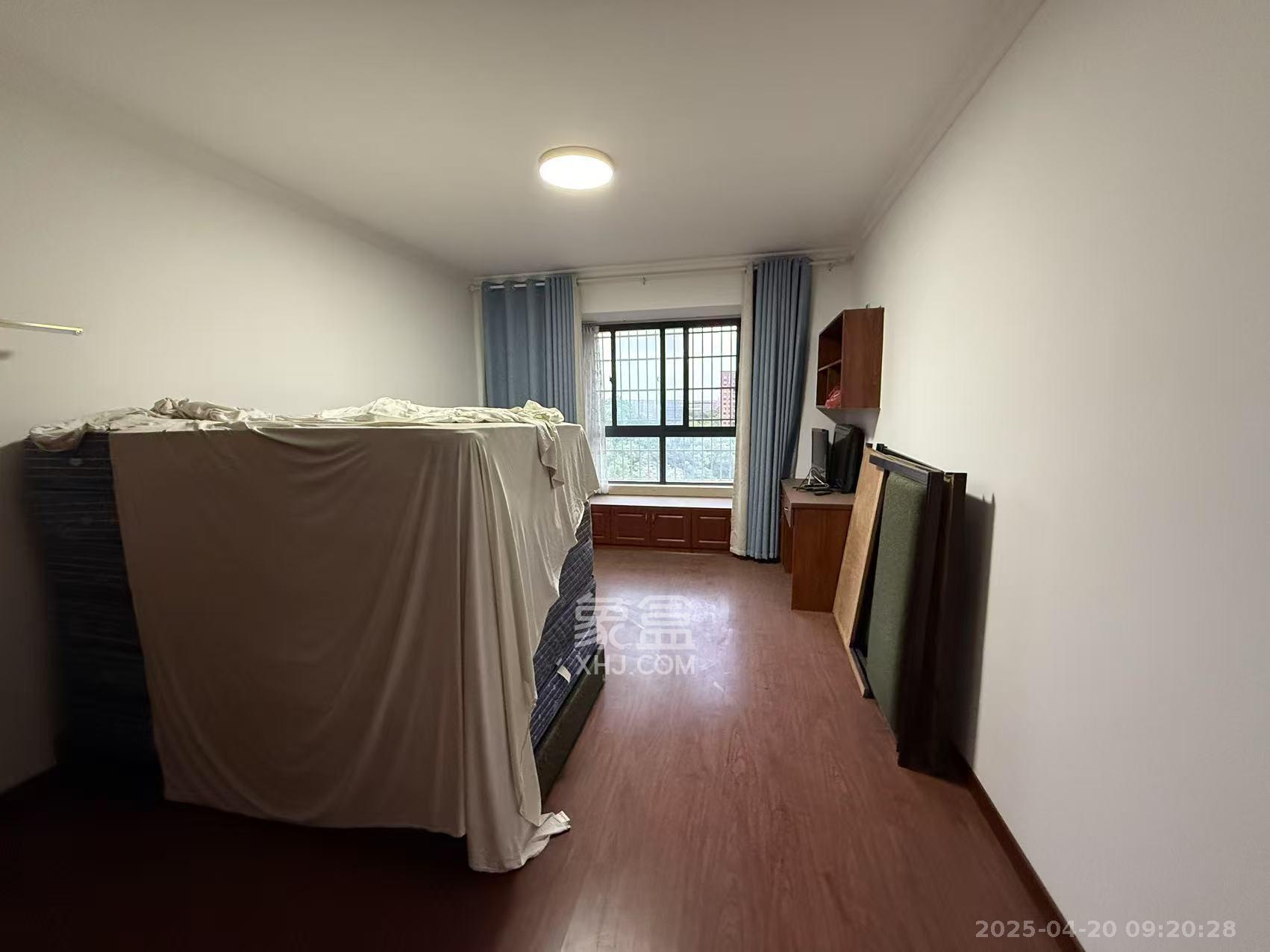 山水嘉园 5室2厅3卫 3000.0元/月 山水嘉园 5室2厅3卫 3000.0元/月室内图