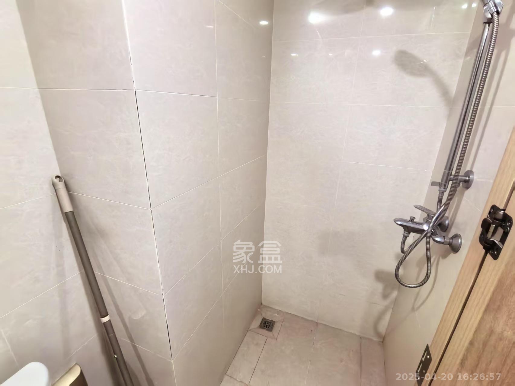 长沙檀府 1室1厅1卫 2200.0元/月 长沙檀府 1室1厅1卫 2200.0元/月室内图