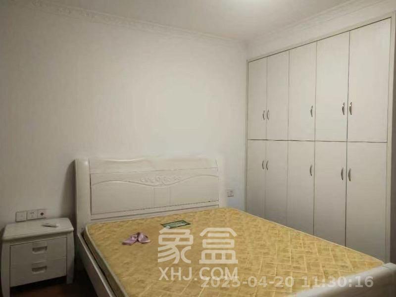好莱城（弘德西街）  3室2厅1卫   2000.00元/月室内图
