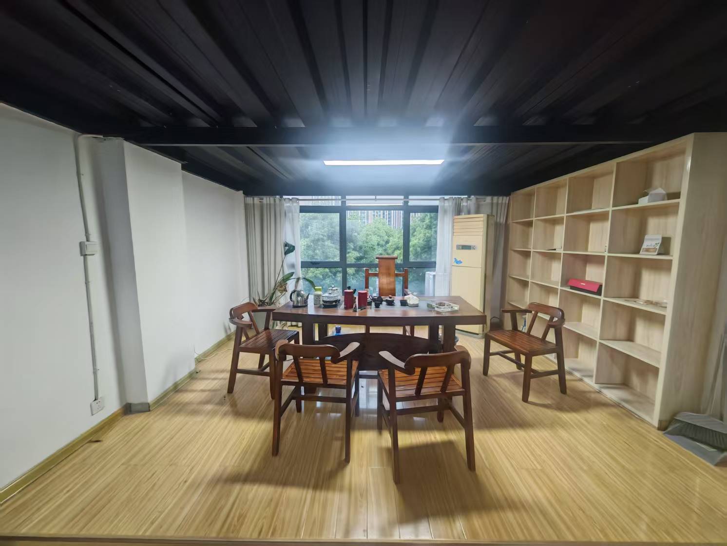 桃花缘 1室1厅1卫 3500.0元/月 桃花缘 1室1厅1卫 3500.0元/月室内图