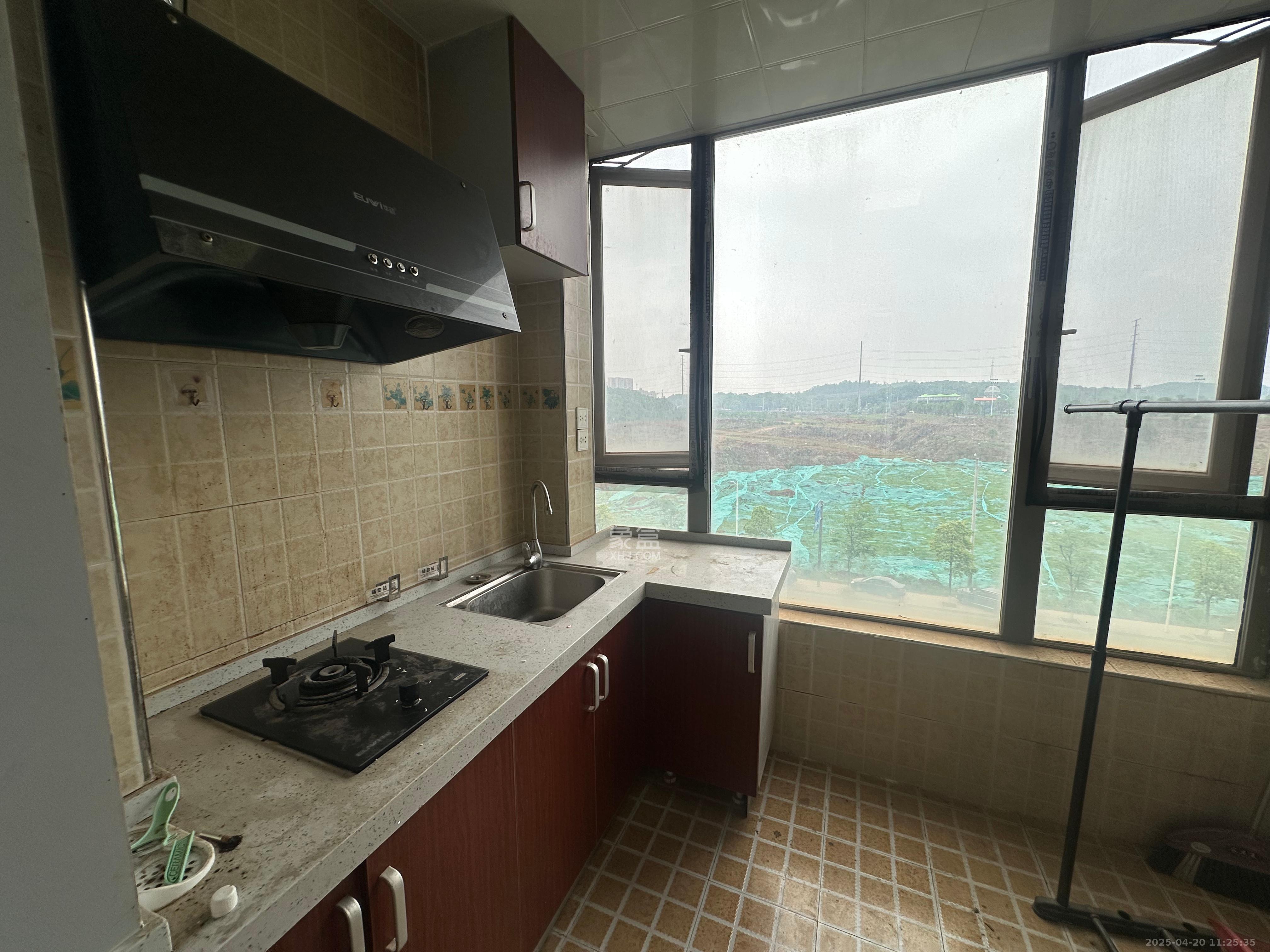 怡海星城 1室1厅1卫 1000.0元/月 怡海星城 1室1厅1卫 1000.0元/月室内图