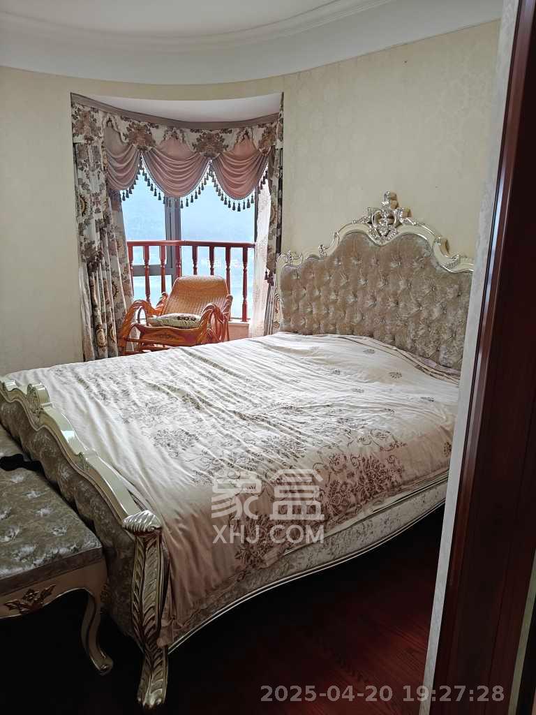 中一九骏（枫桥苑）  1室2厅2卫   3800.00元/月室内图