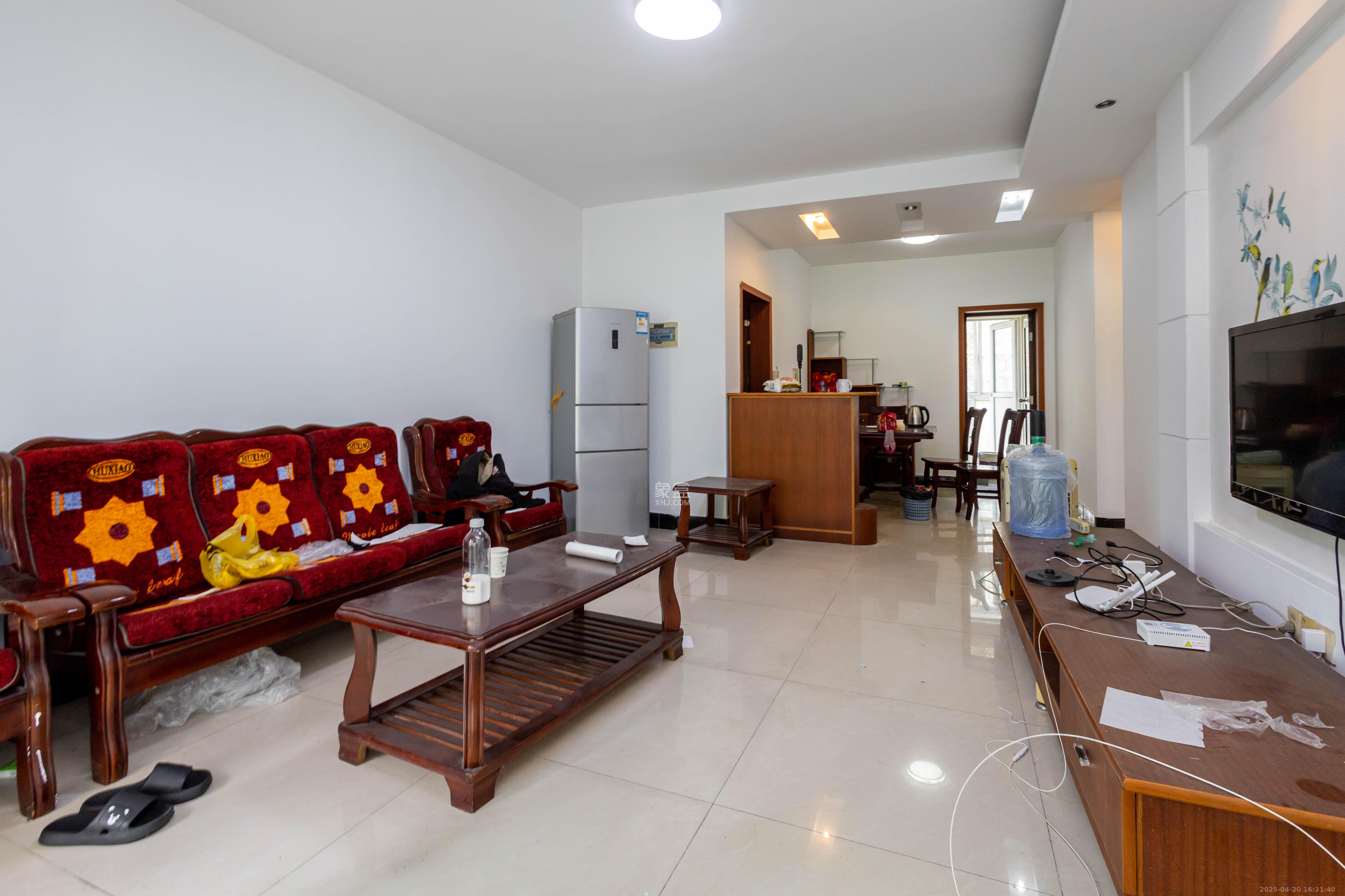 创业乐园  2室2厅1卫    38.0万客厅