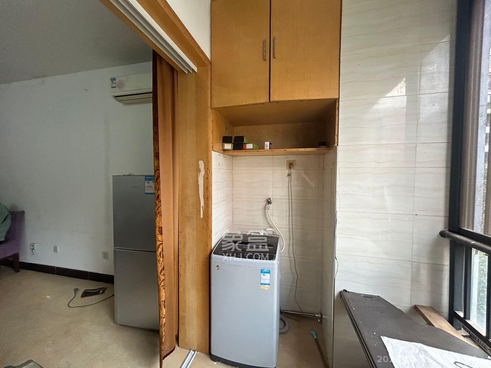 怡海星城 1室1厅1卫 900.0元/月 怡海星城 1室1厅1卫 900.0元/月室内图