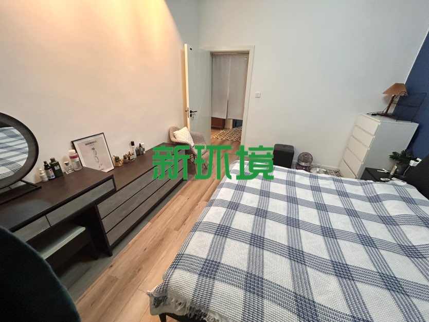 逸臣桃源  2室2厅1卫   53.80万客厅