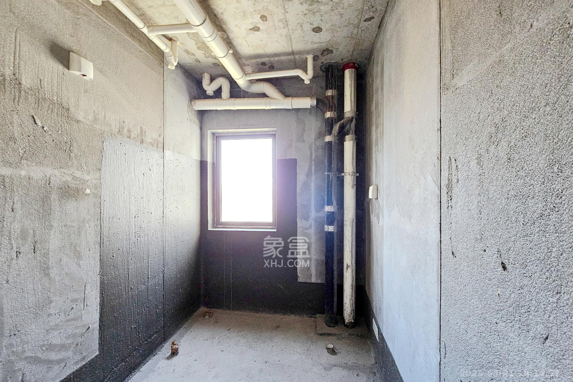 阳光城尚东湾凌云府 4室2厅2卫 116.0万 阳光城尚东湾凌云府 4室2厅2卫 116.0万卫生间