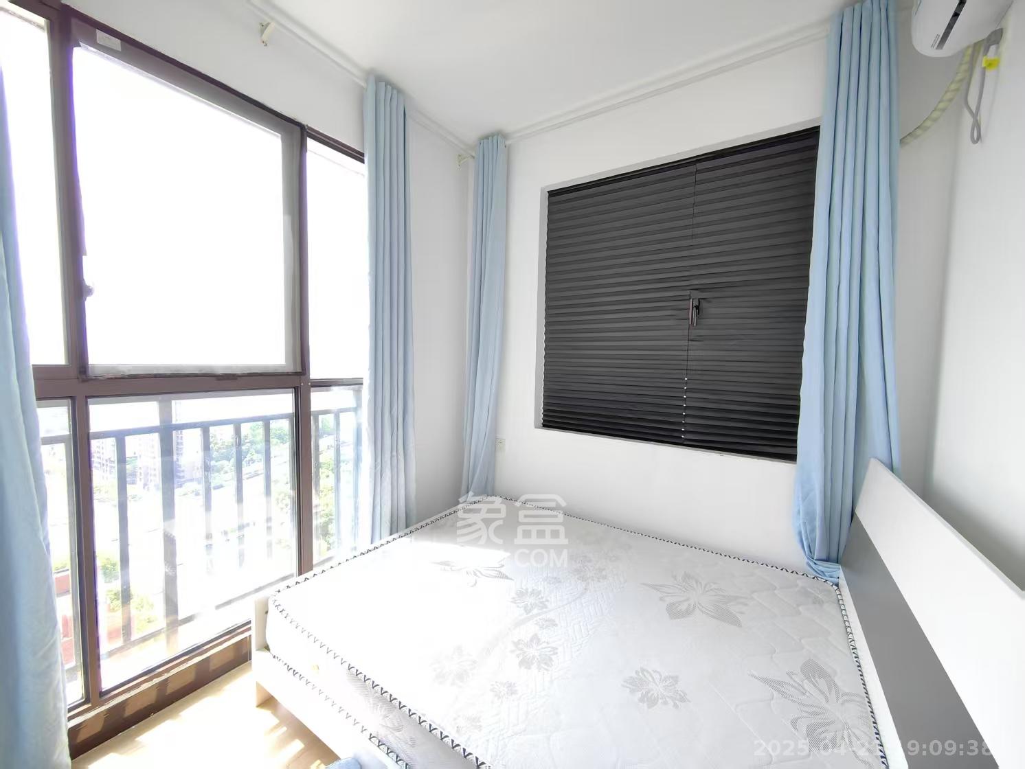 中建信和城 3室2厅1卫 2900.0元/月 中建信和城 3室2厅1卫 2900.0元/月室内图