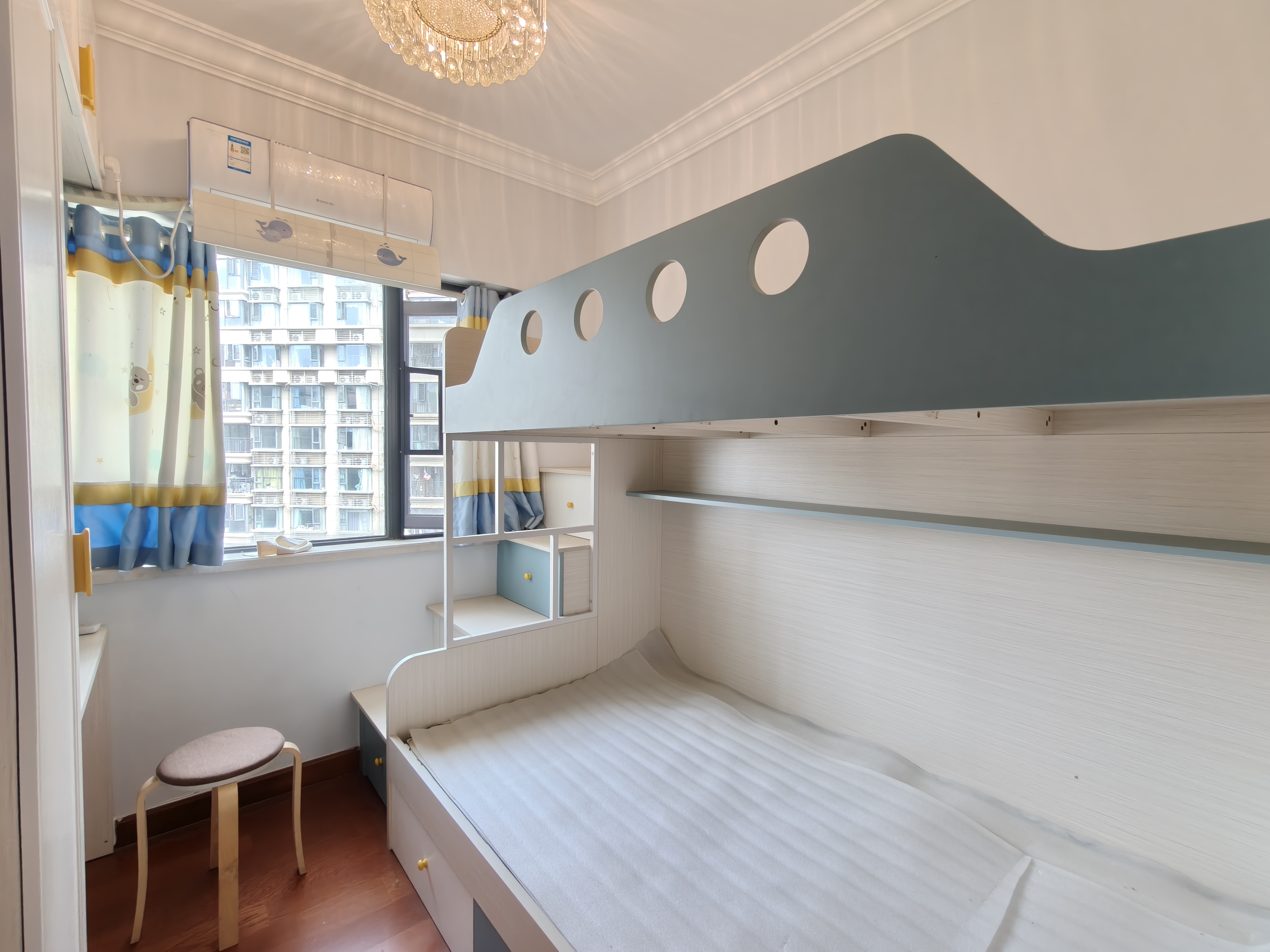 恒大华府 3室2厅2卫 69.8万 恒大华府 3室2厅2卫 69.8万室内图