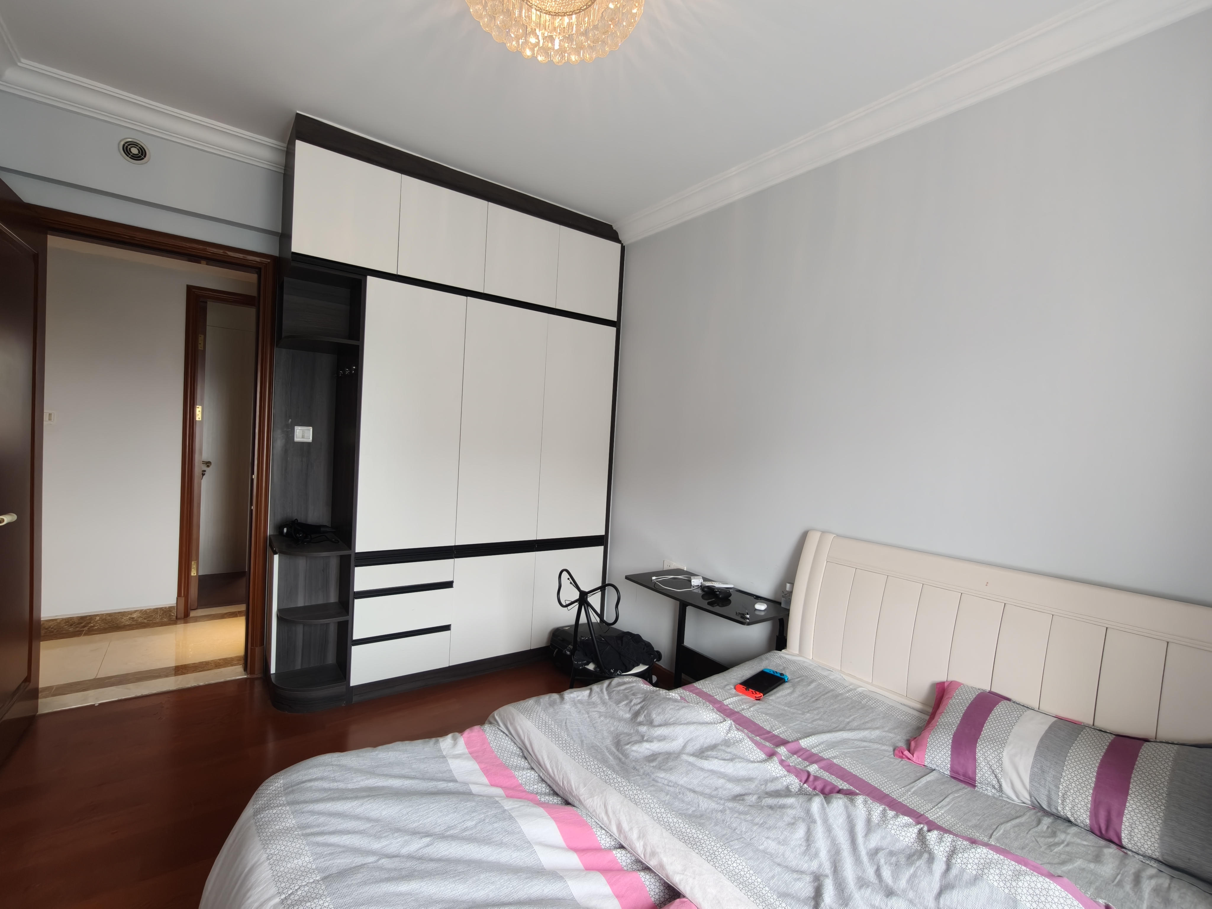 恒大华府 3室2厅2卫 69.8万 恒大华府 3室2厅2卫 69.8万室内图