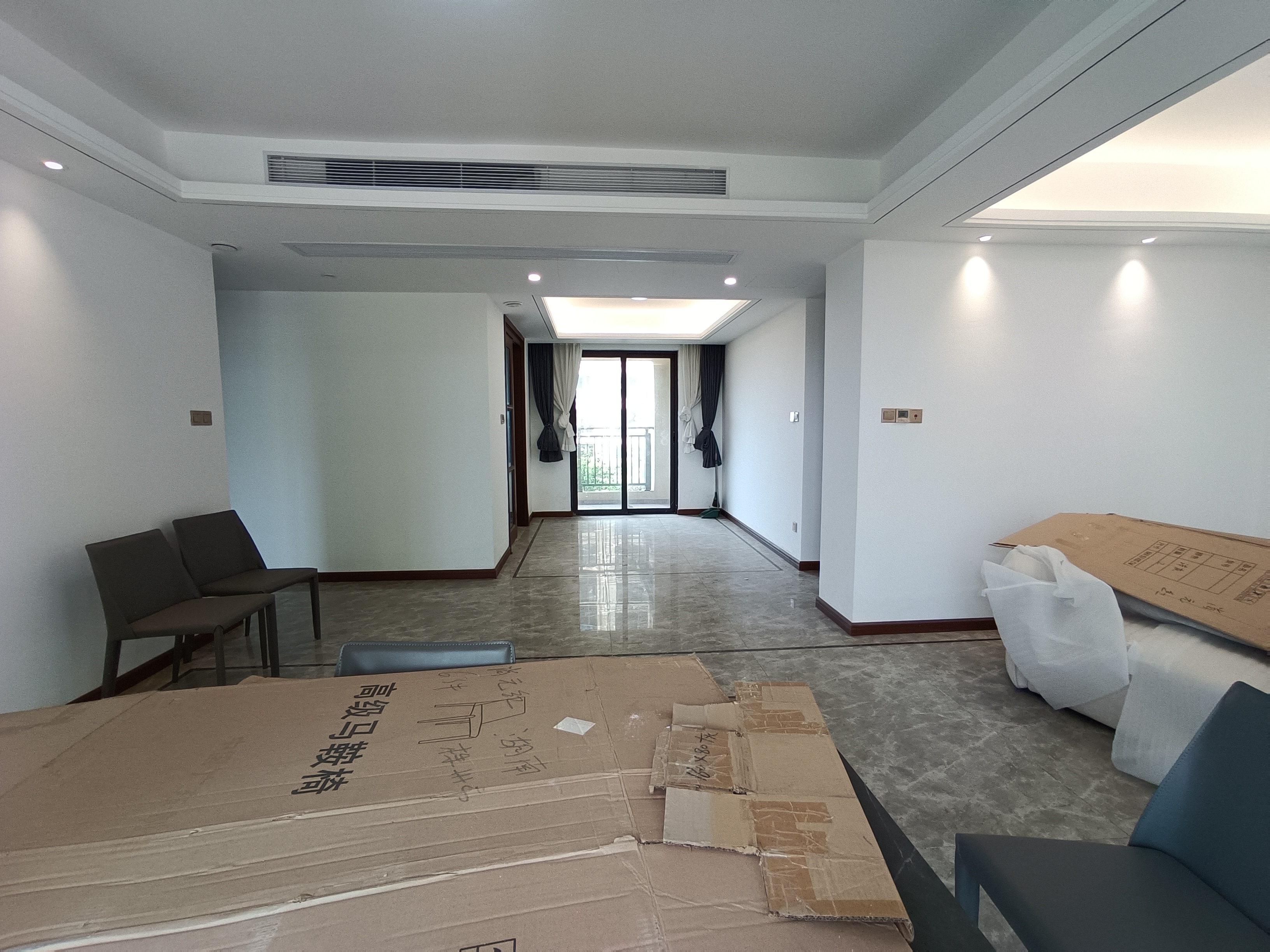 城际空间站 4室2厅2卫 92.0万 城际空间站 4室2厅2卫 92.0万室内图