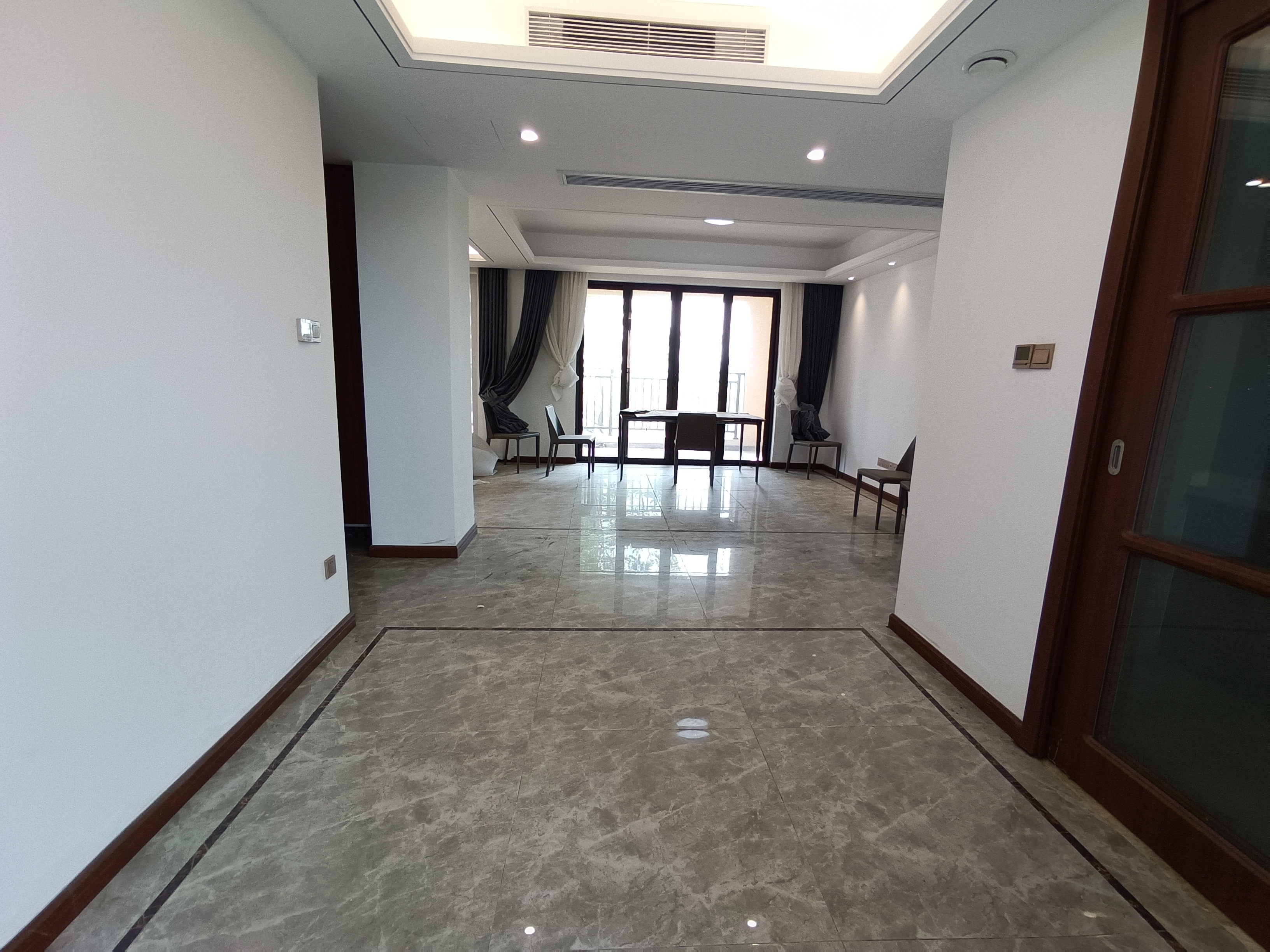 城际空间站 4室2厅2卫 92.0万 城际空间站 4室2厅2卫 92.0万室内图