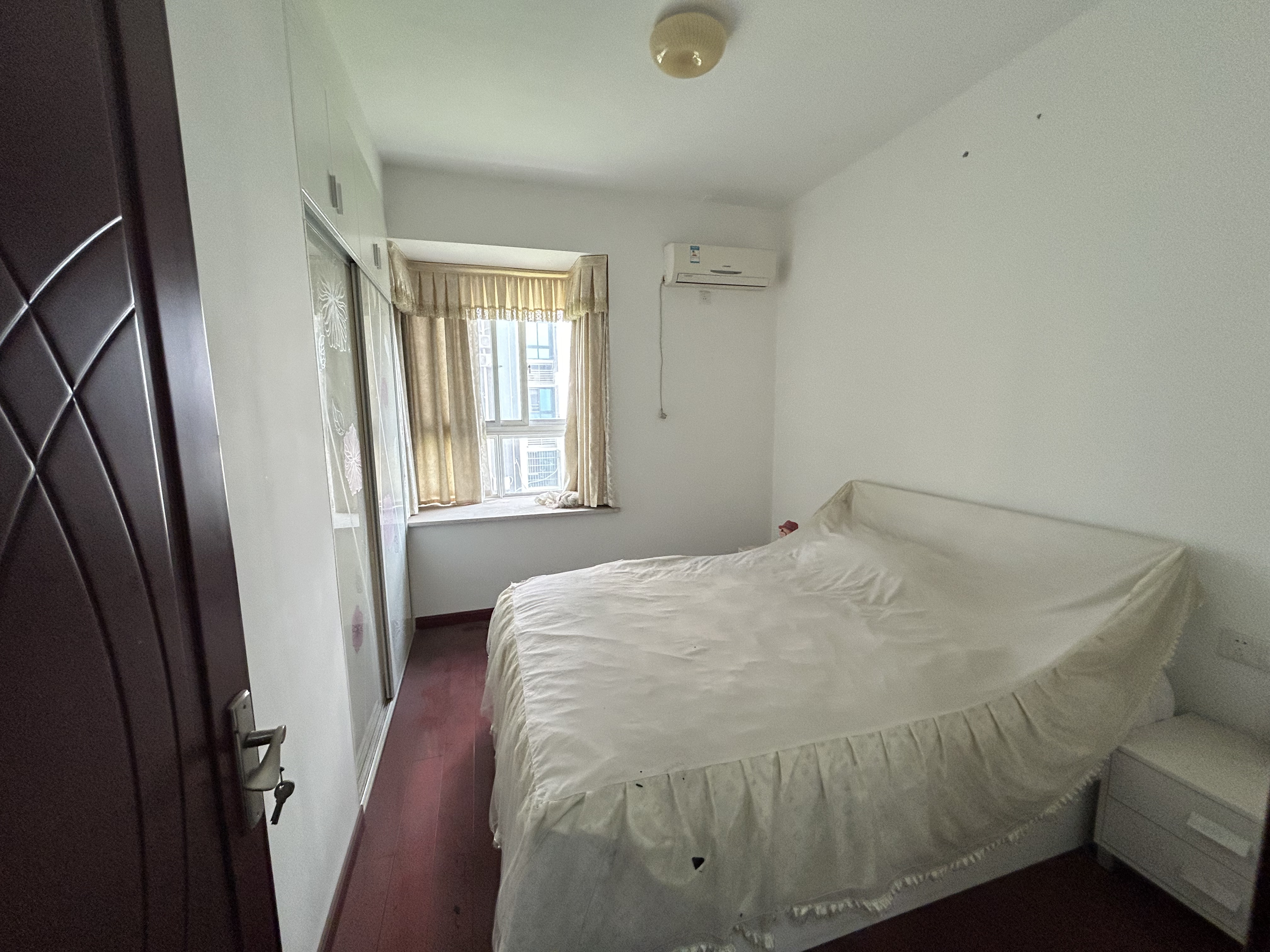 印象华都 3室2厅2卫 49.8万 印象华都 3室2厅2卫 49.8万室内图