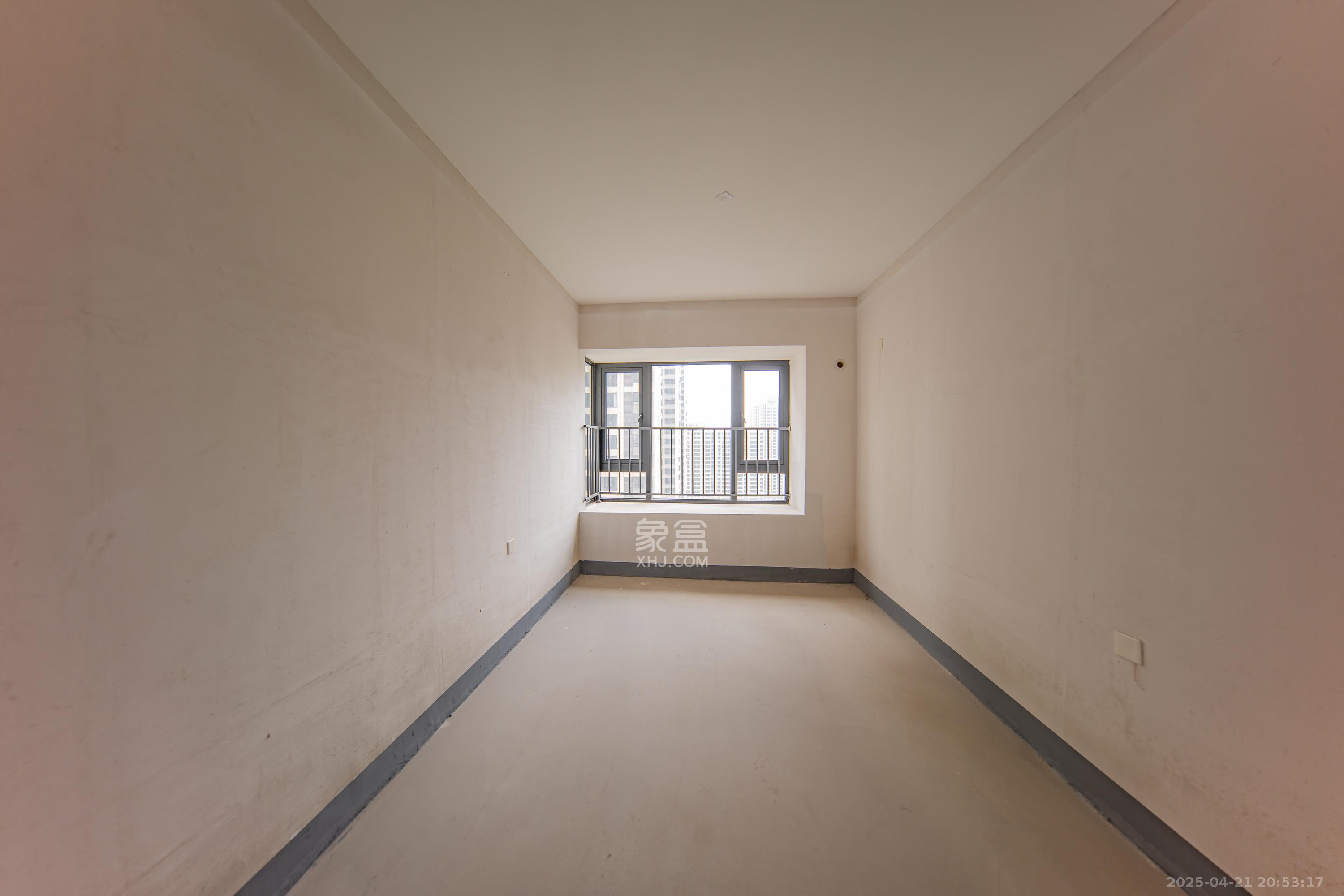 建投象山国际 4室2厅2卫 180.0万 建投象山国际 4室2厅2卫 180.0万卧室