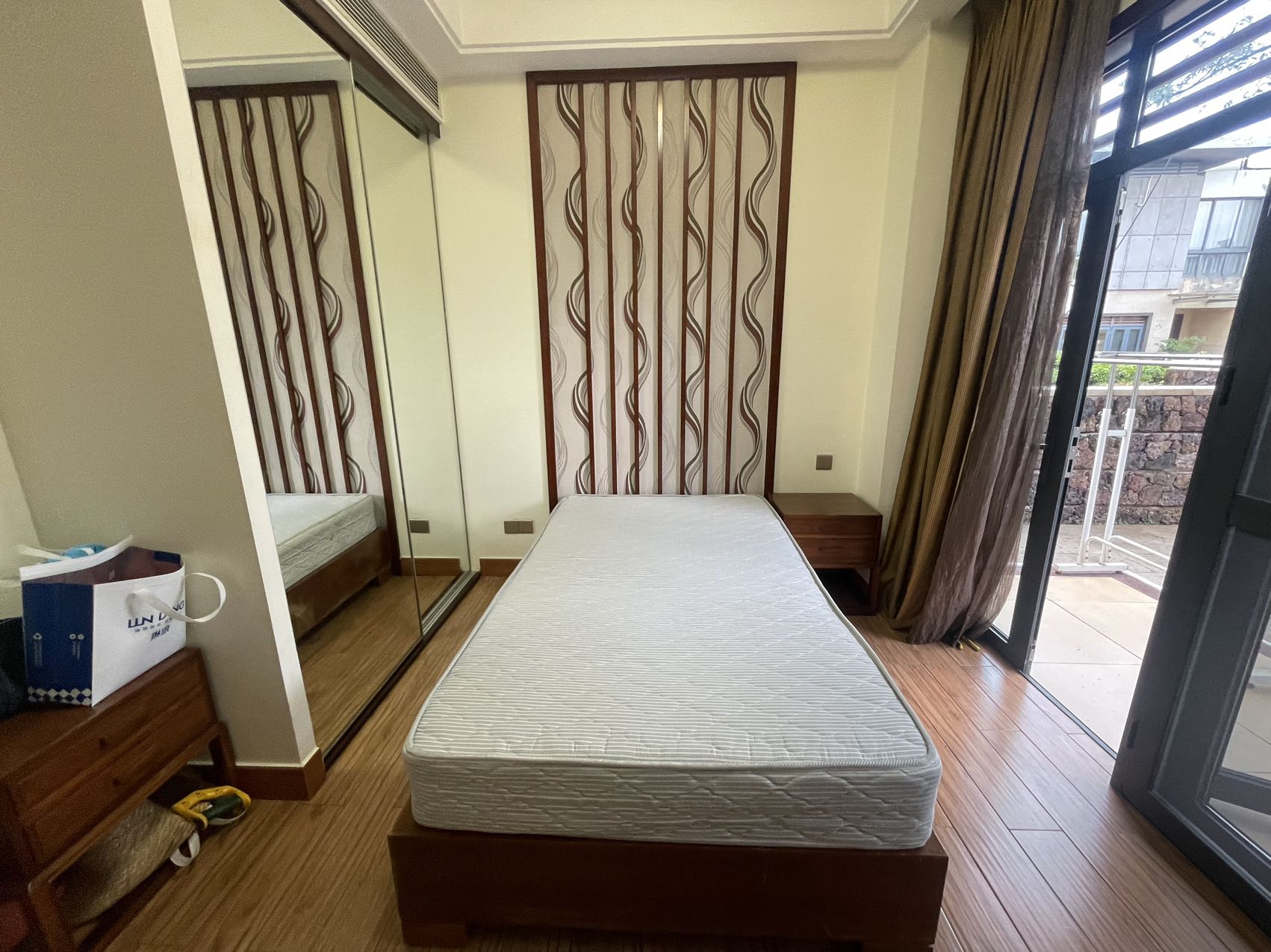 鸿洲江山 9室3厅3卫 16000.0元/月 鸿洲江山 9室3厅3卫 16000.0元/月室内图