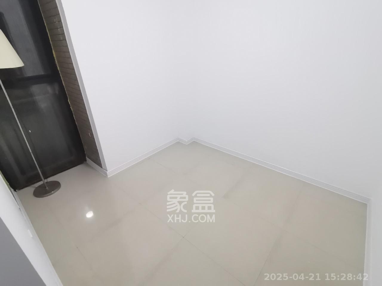 阿普阿布  3室2厅1卫   2500.00元/月室内图