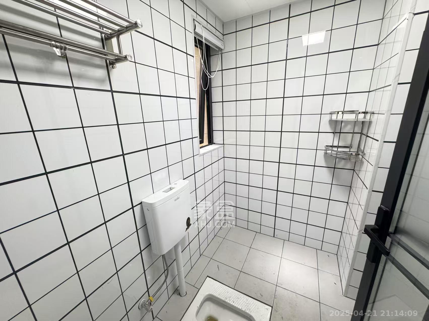 海伦堡爱ME城市  3室2厅2卫   2300.00元/月室内图