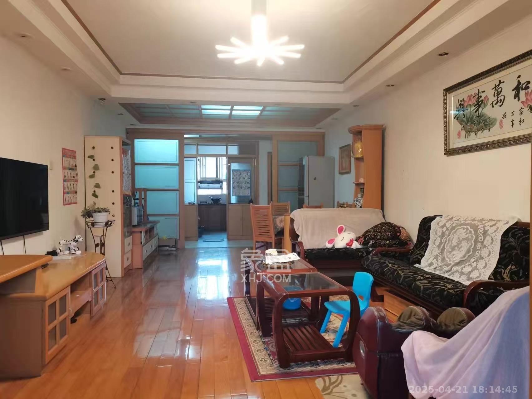 轻工设计院  3室2厅1卫   1800.00元/月室内图