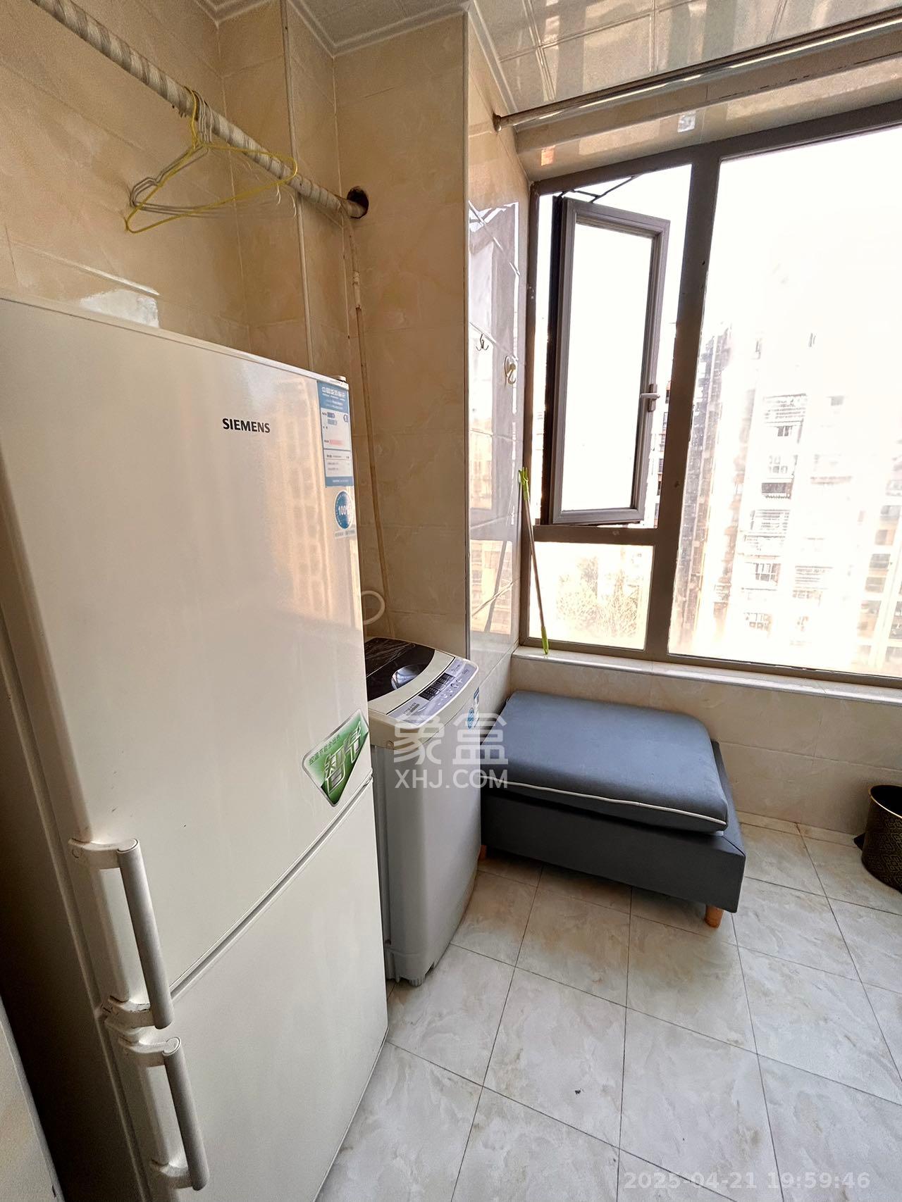 怡海星城 1室1厅1卫 900.0元/月 怡海星城 1室1厅1卫 900.0元/月室内图