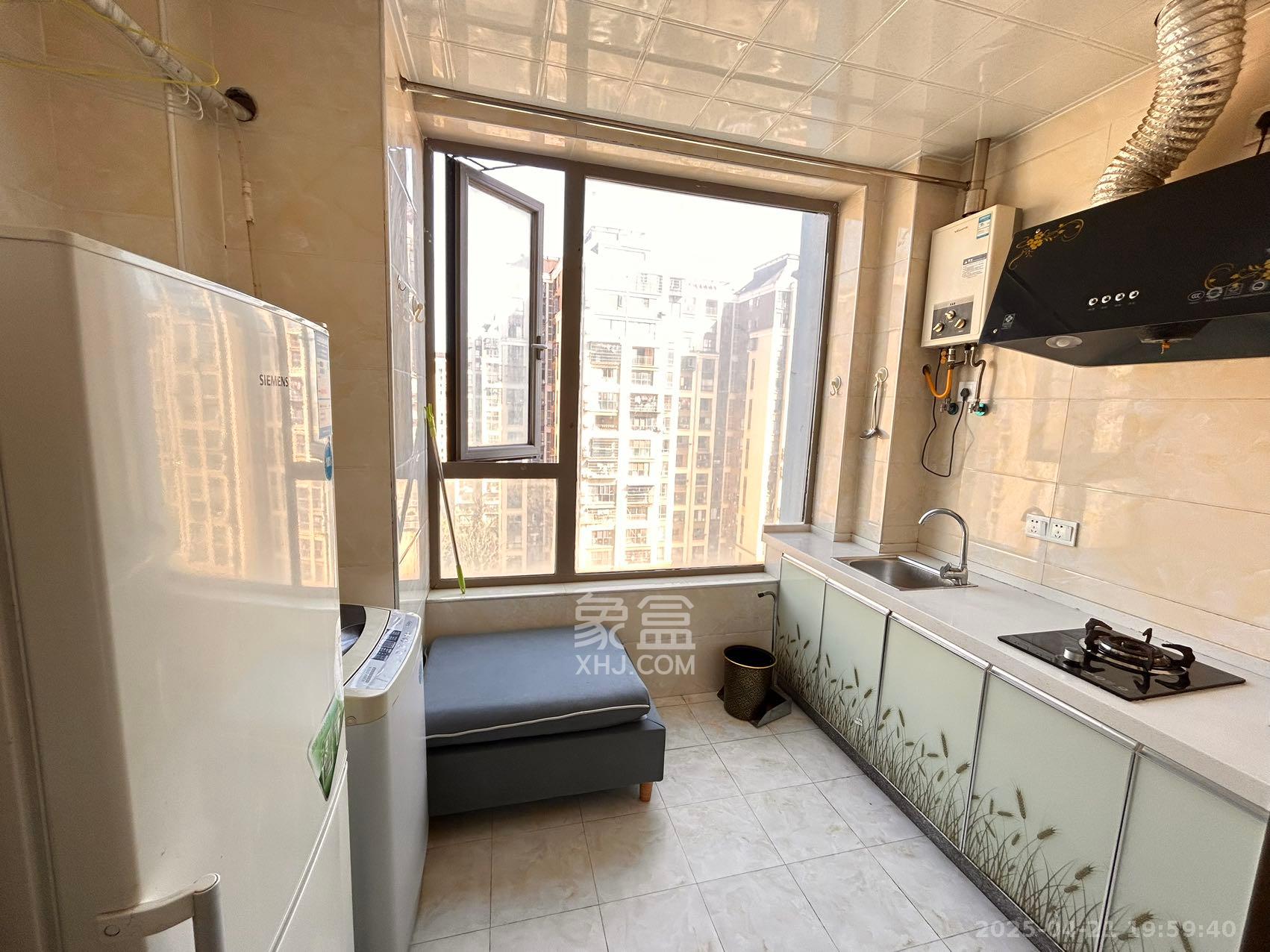 怡海星城 1室1厅1卫 900.0元/月 怡海星城 1室1厅1卫 900.0元/月室内图