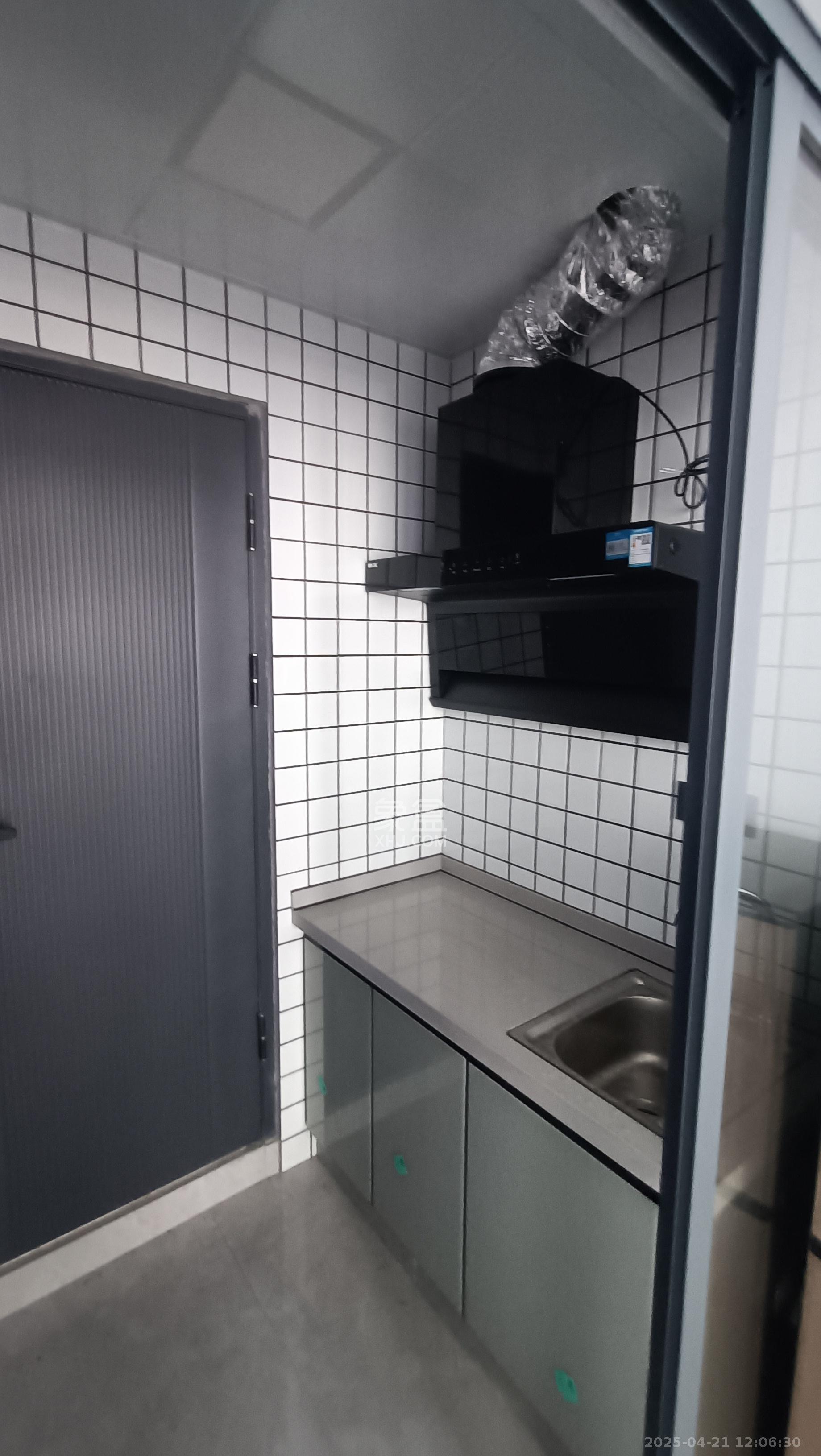 星沙二区  1室1厅1卫   1050.00元/月室内图