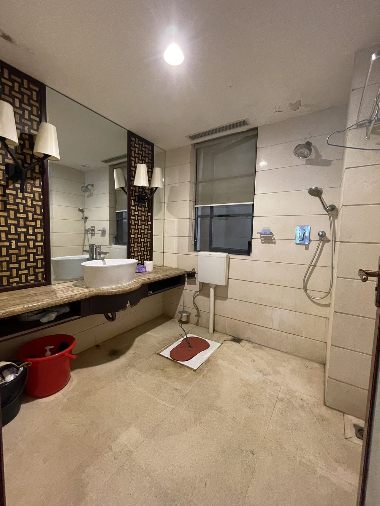 鸿洲江山 9室3厅3卫 16000.0元/月 鸿洲江山 9室3厅3卫 16000.0元/月室内图