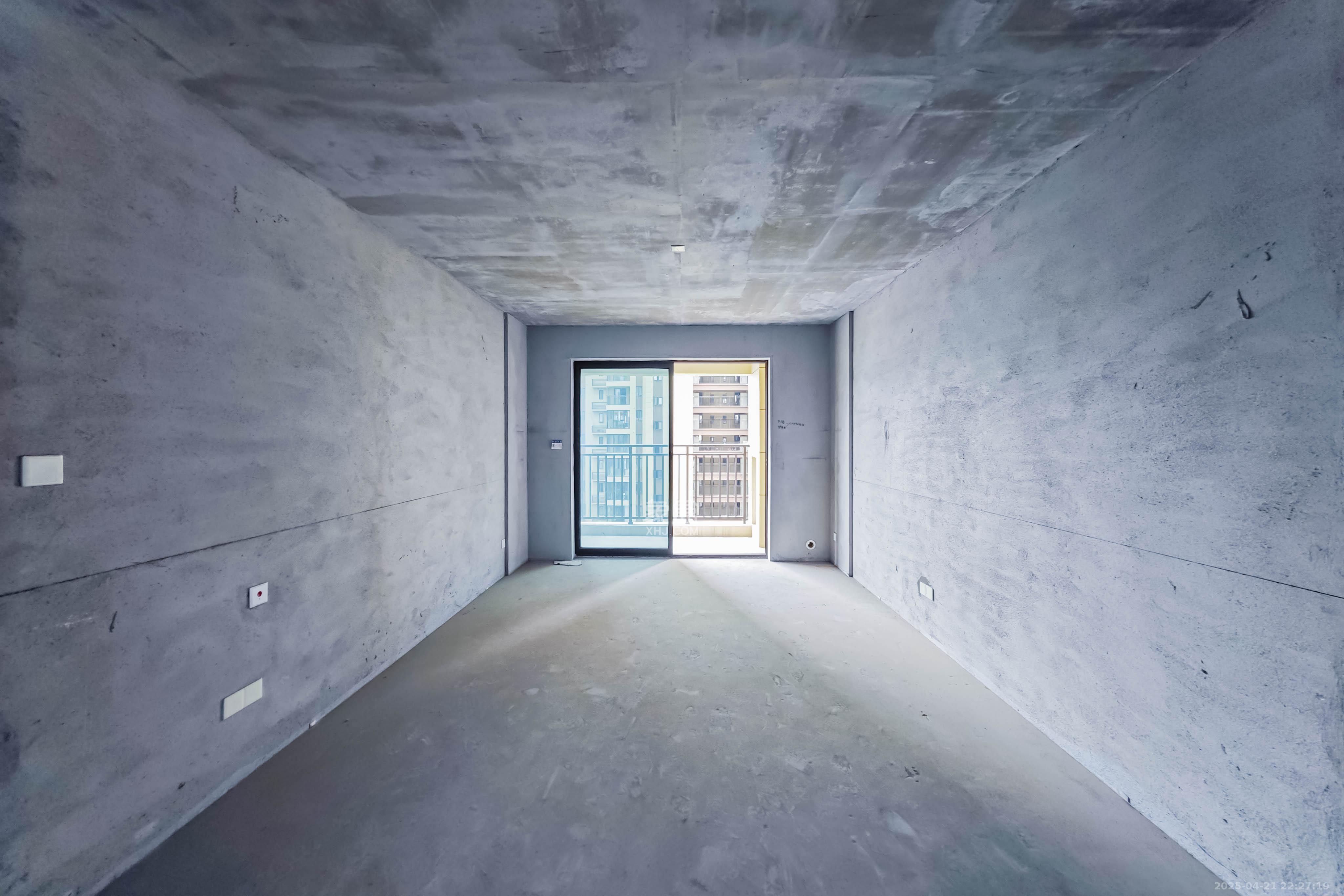 世茂璀璨天城  3室2厅2卫    138.0万 世茂璀璨天城  3室2厅2卫    138.0万其他