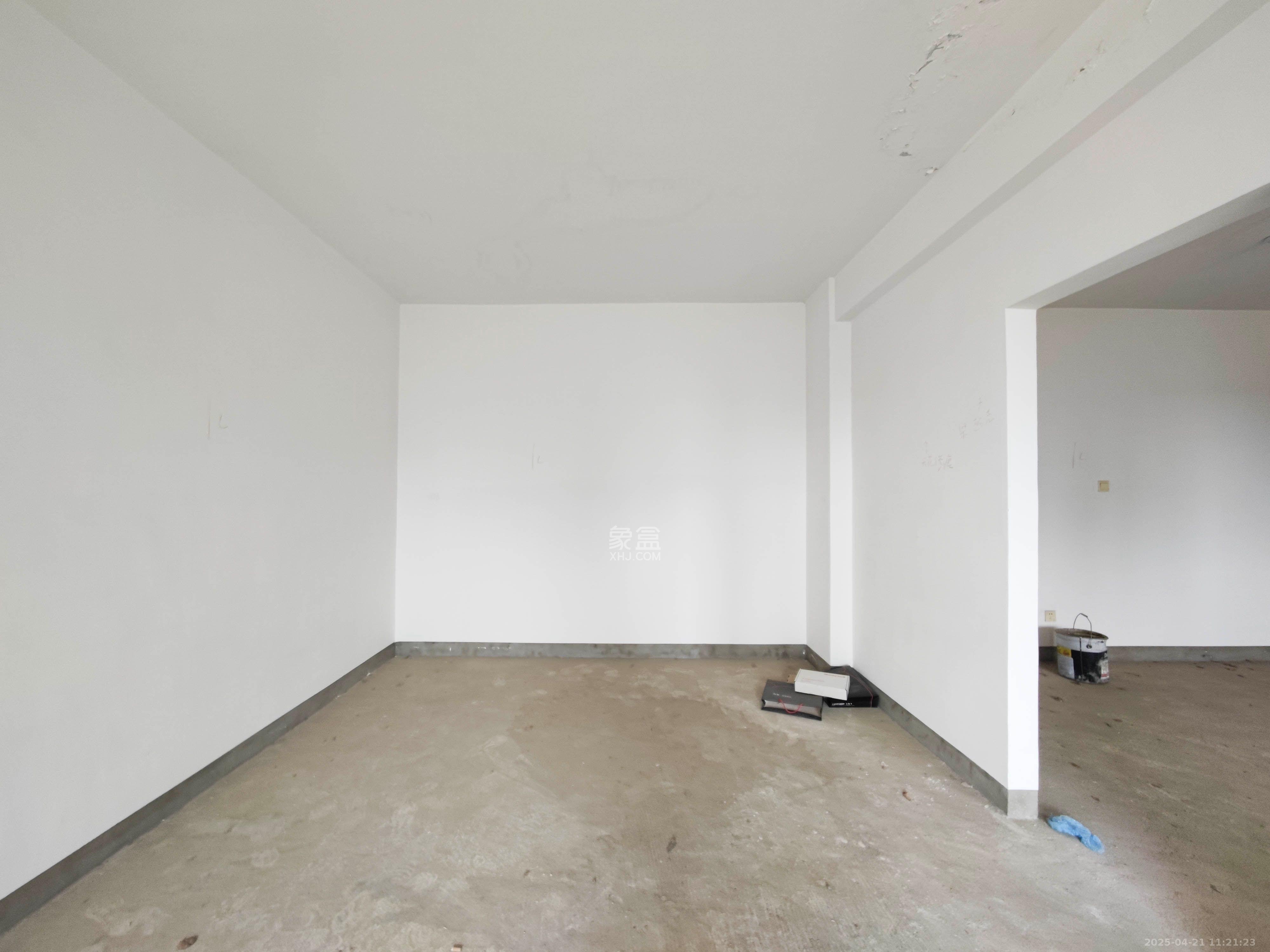 美洲故事高层  3室2厅1卫    1500.0元/月 美洲故事高层  3室2厅1卫    1500.0元/月室内图