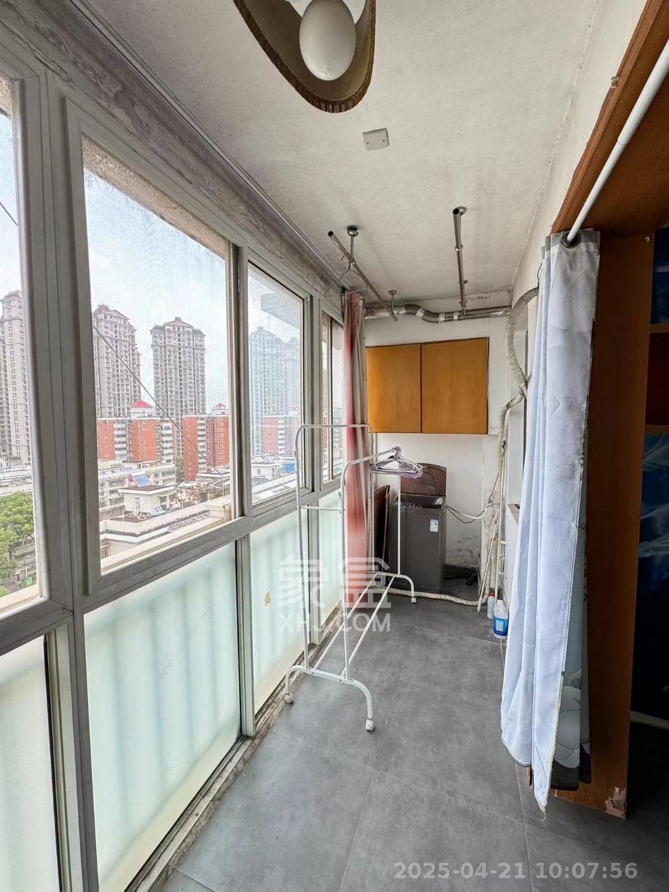 都市家园  1室1厅1卫   1500.00元/月室内图