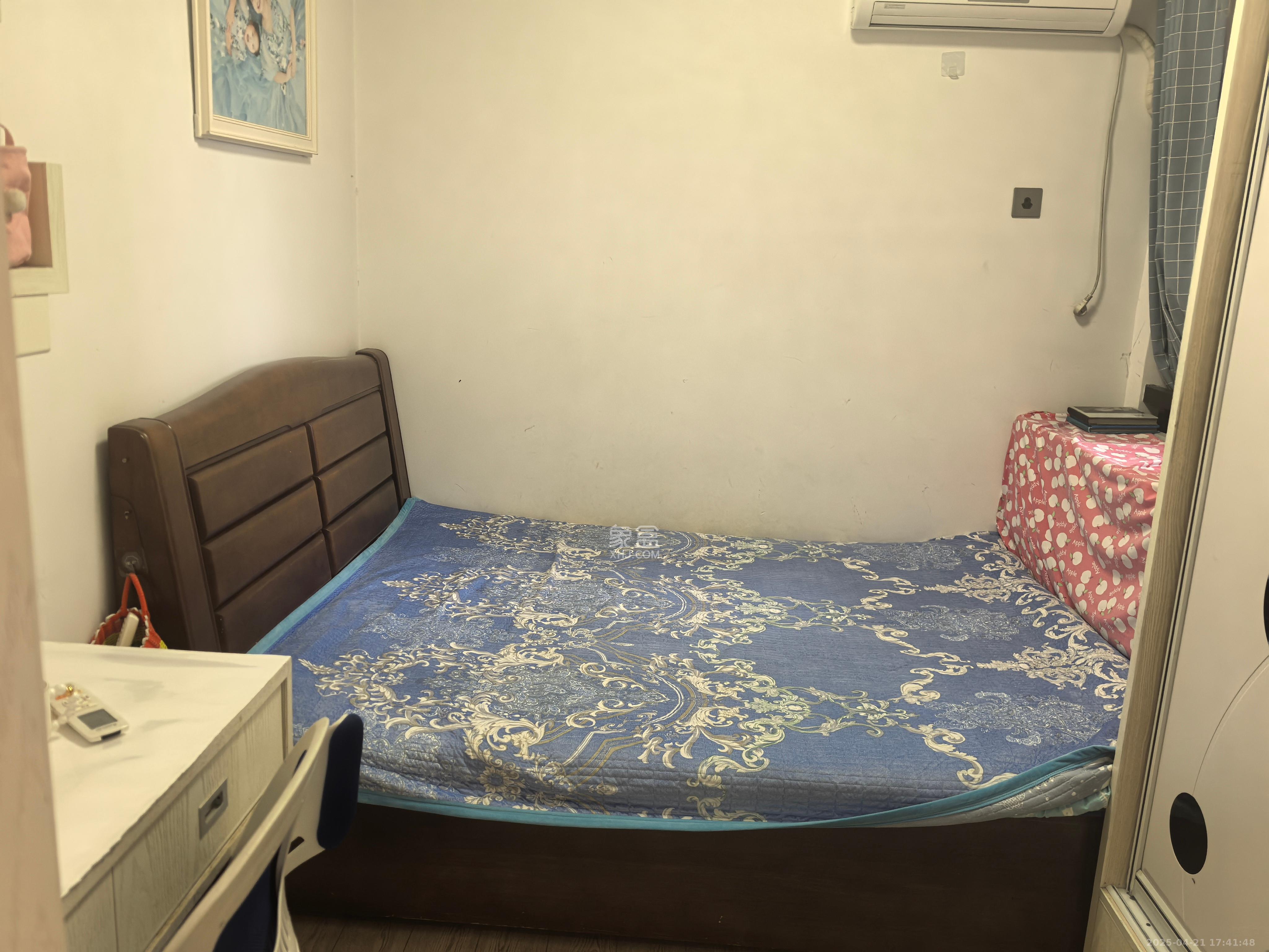 欧莱雅郡  3室2厅1卫   2200.00元/月室内图