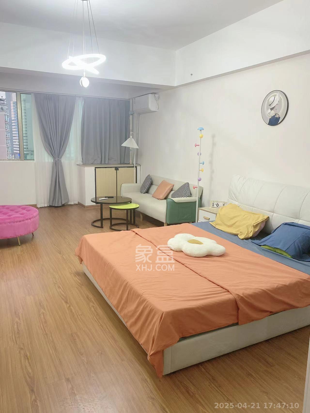 上城星座  1室1厅1卫   2380.00元/月